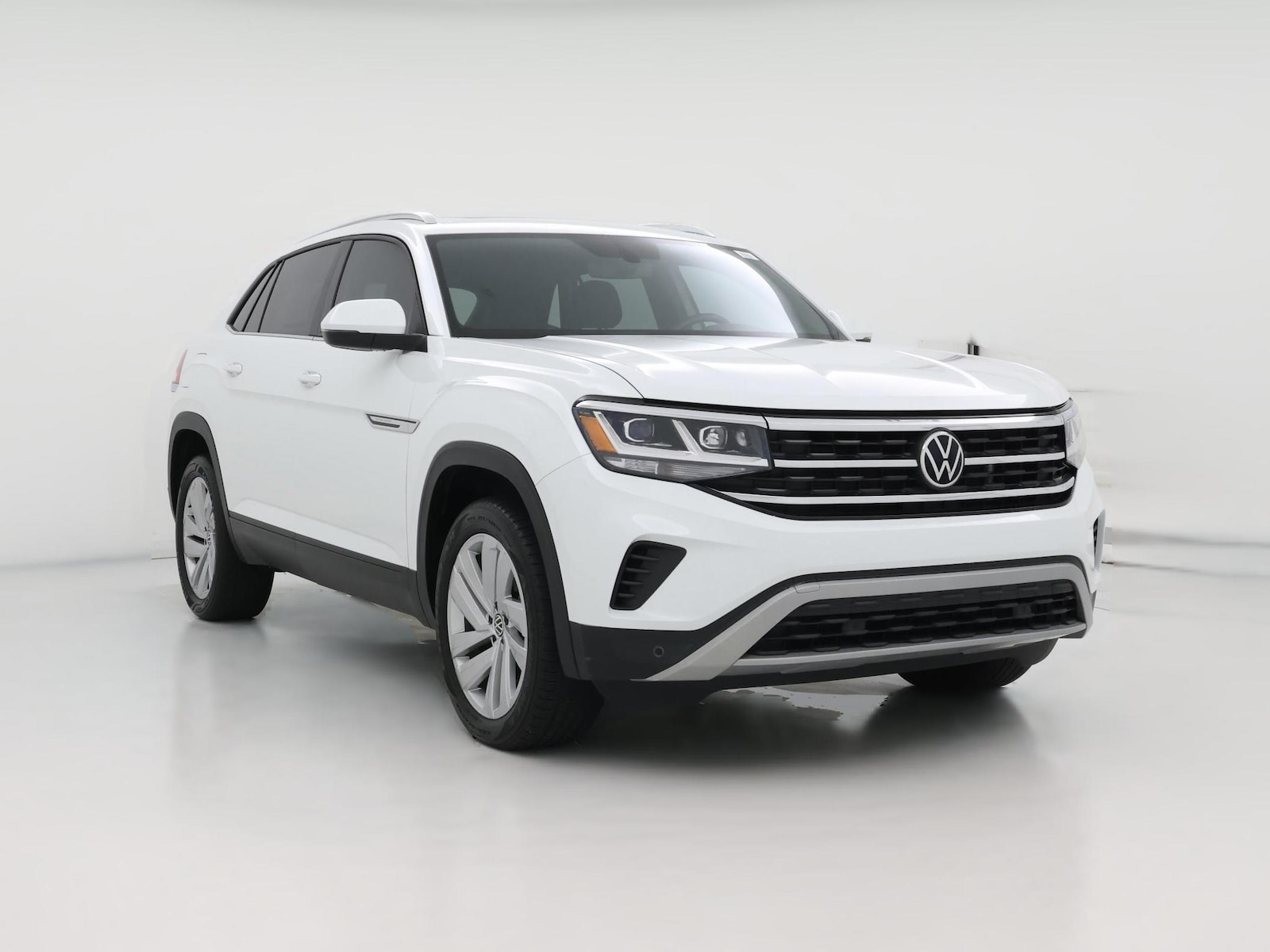 2023 Volkswagen Atlas Cross Sport SE w/Tech