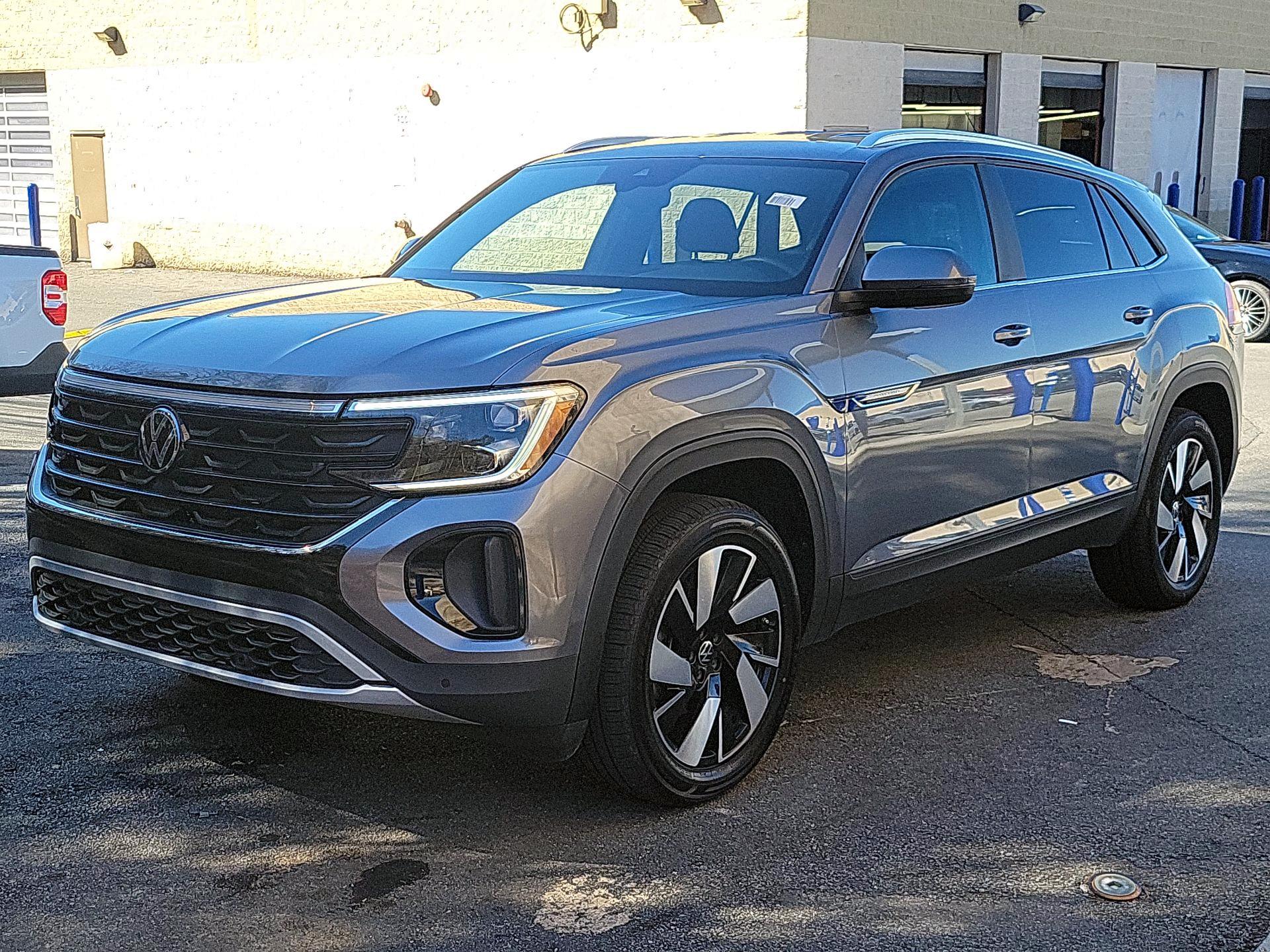 Thumbnail: 2024 Volkswagen Atlas - 3