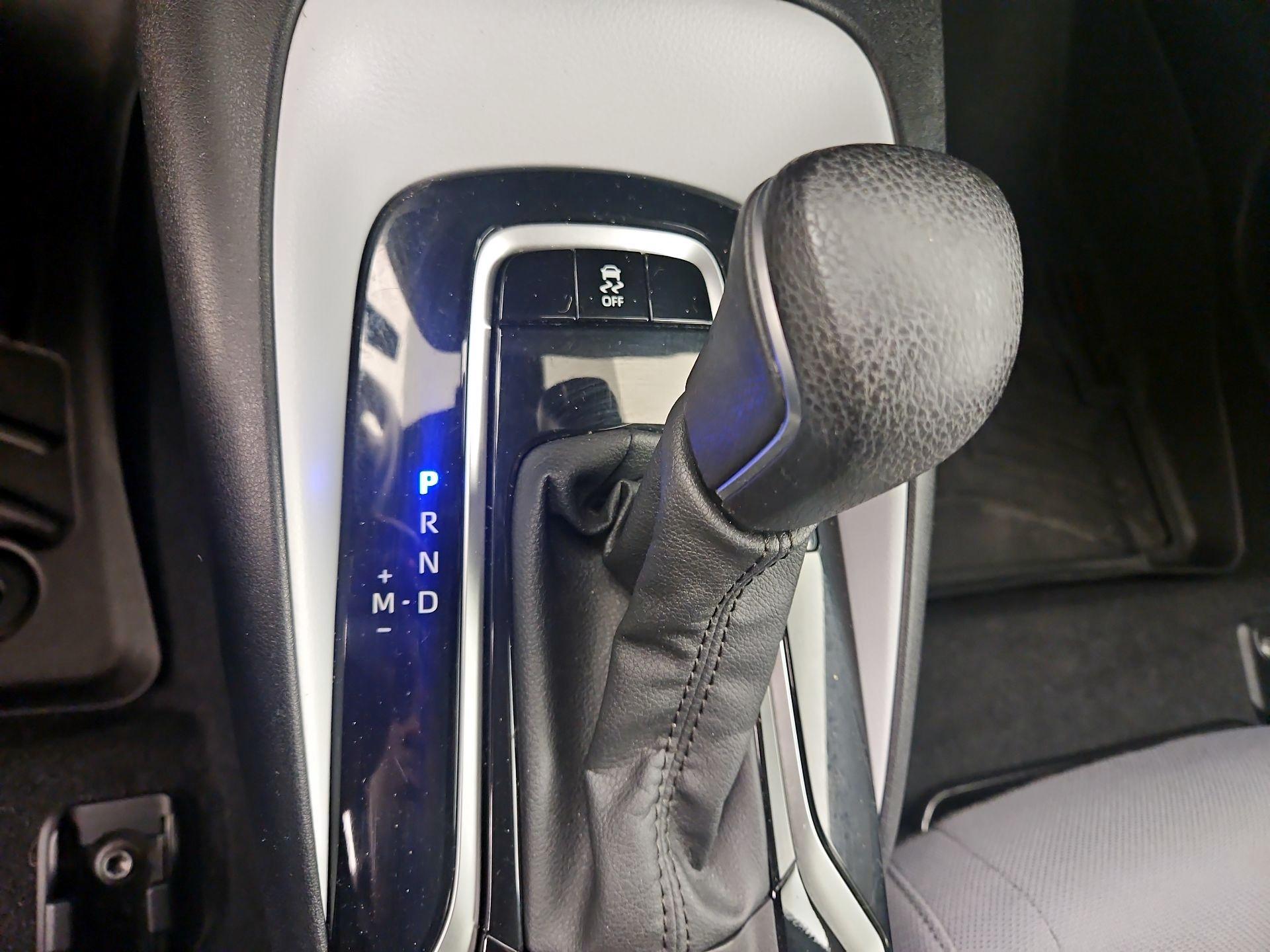 Thumbnail: 2022 Toyota Corolla - 17