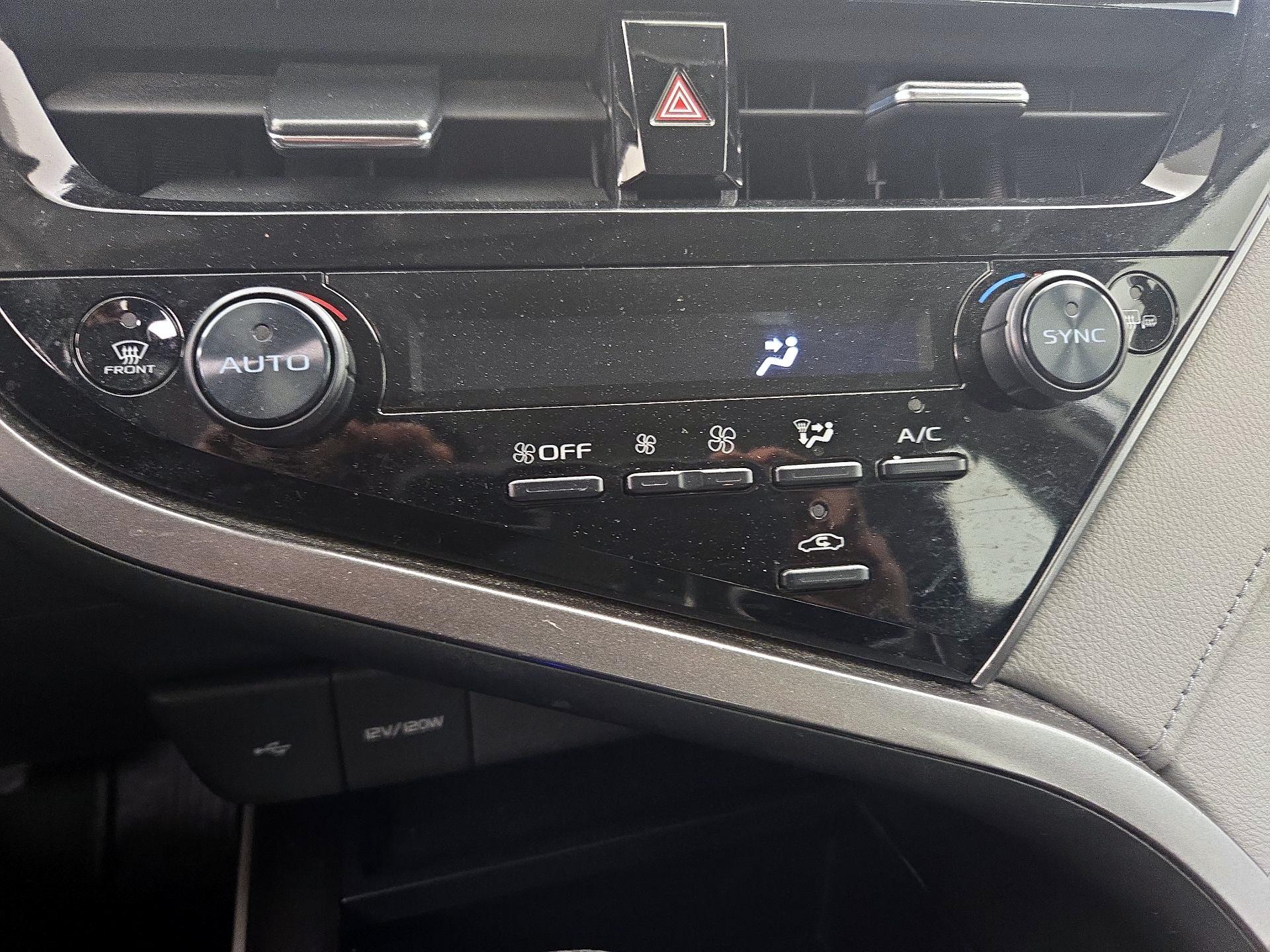 Thumbnail: 2024 Toyota Camry - 16