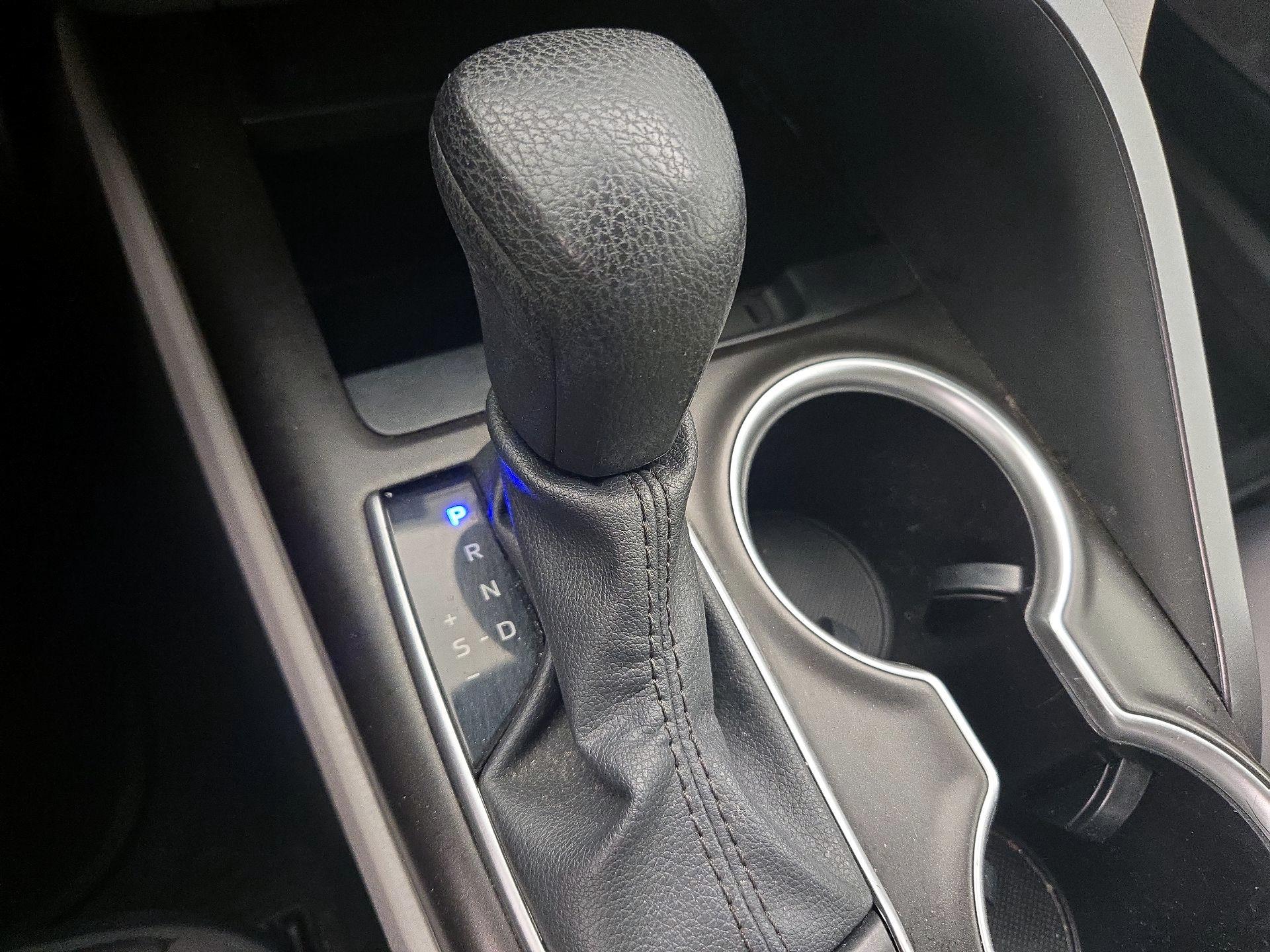 Thumbnail: 2024 Toyota Camry - 17