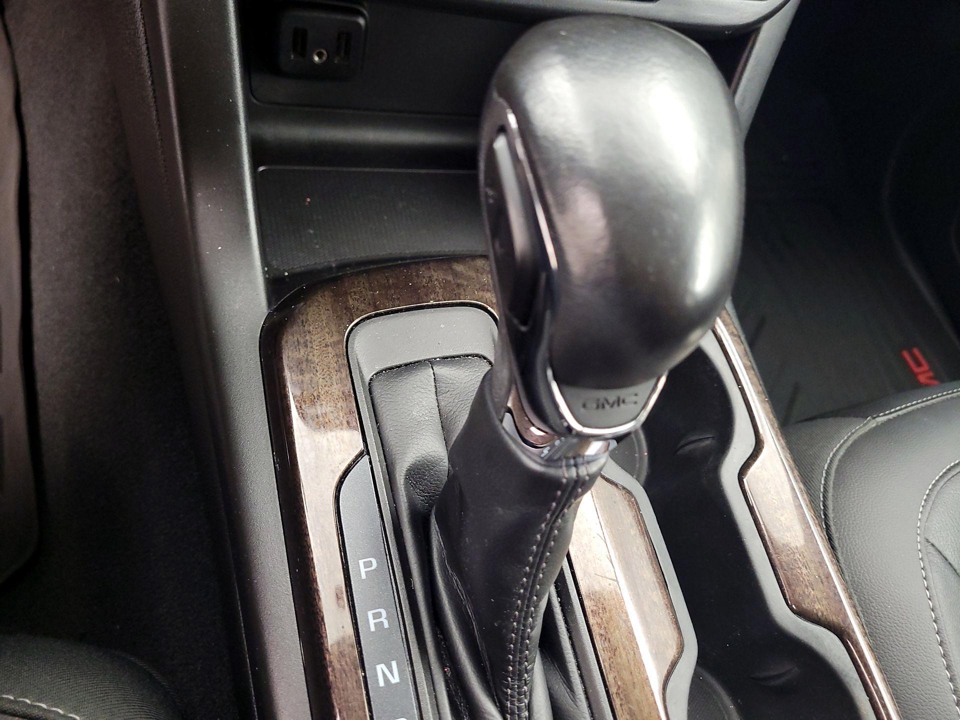 Thumbnail: 2022 GMC Canyon - 15