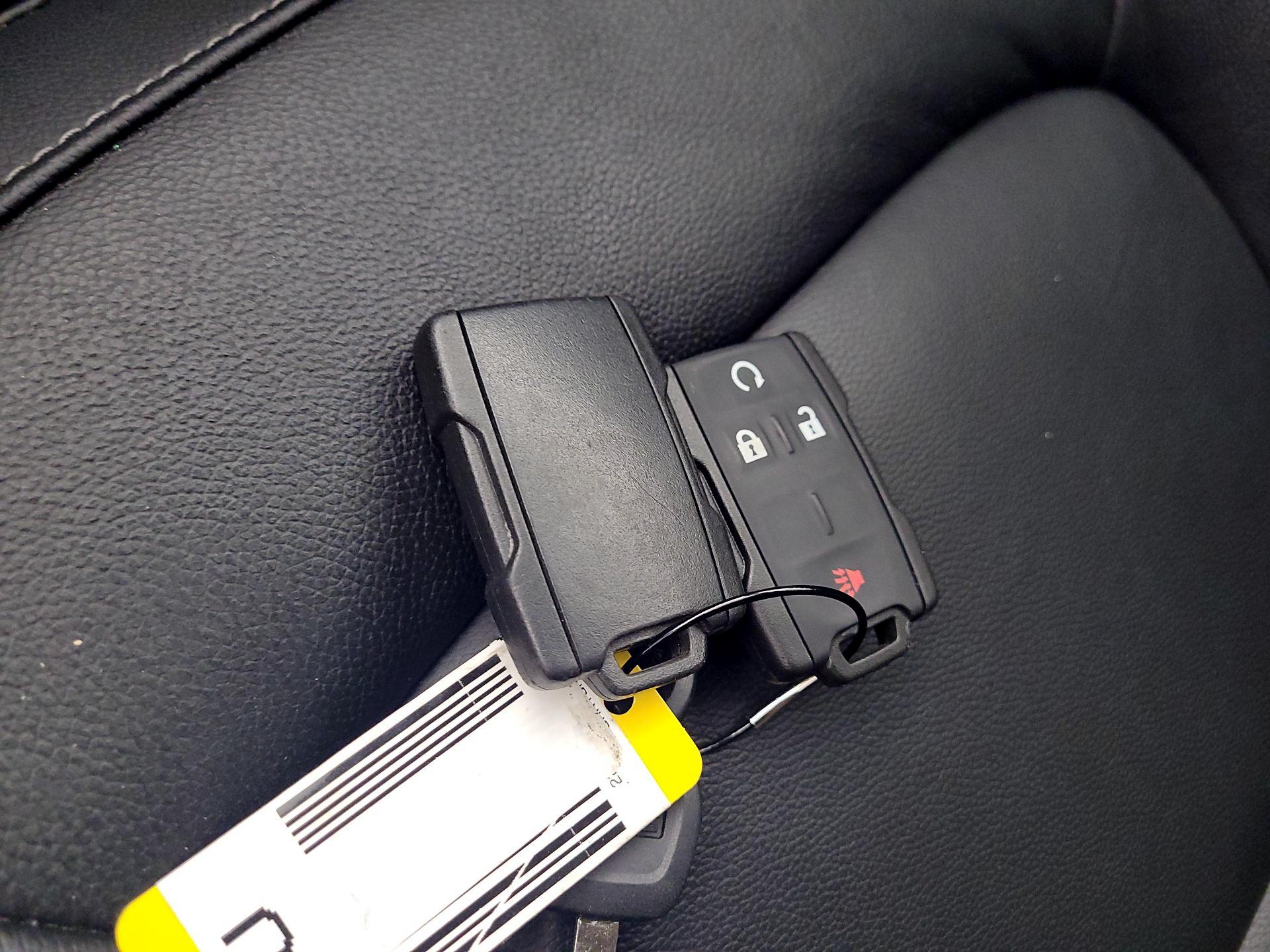 Thumbnail: 2022 GMC Canyon - 18