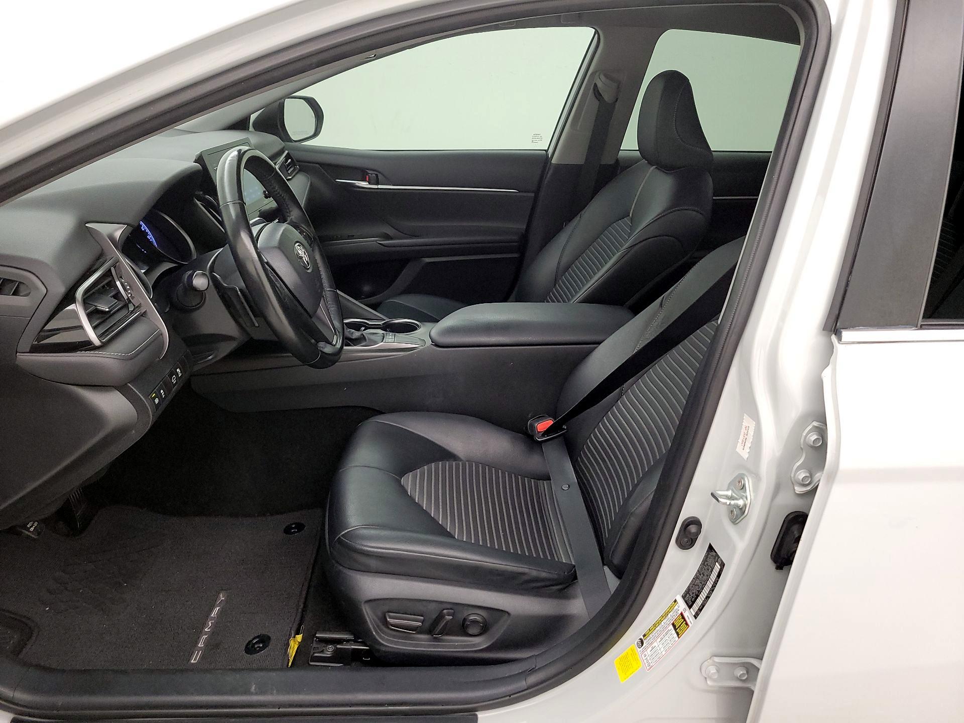 Thumbnail: 2023 Toyota Camry - 11