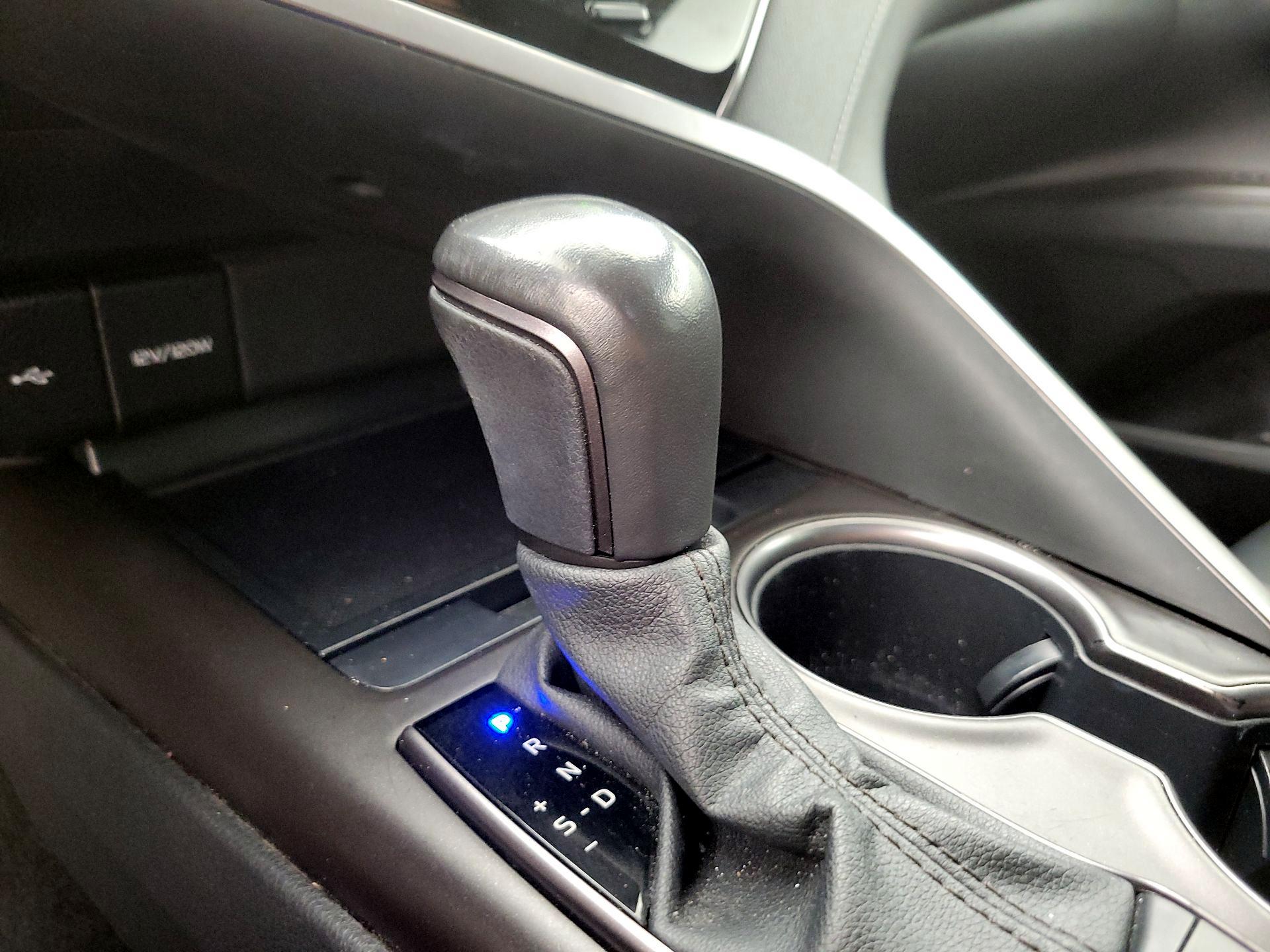 Thumbnail: 2023 Toyota Camry - 17