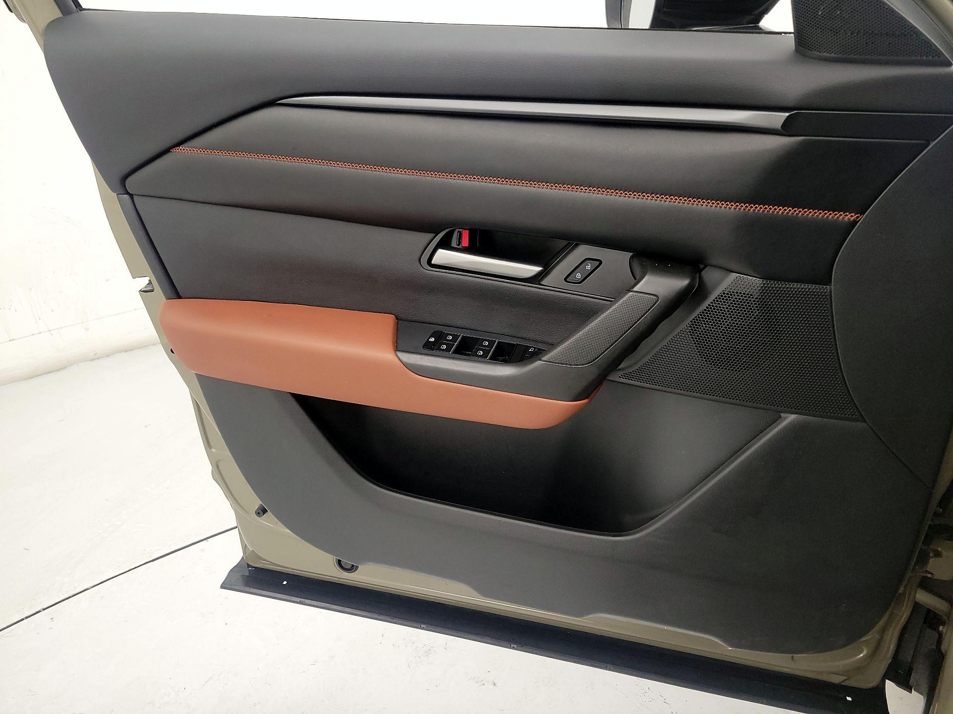 Thumbnail: 2023 Mazda CX-50 - 12