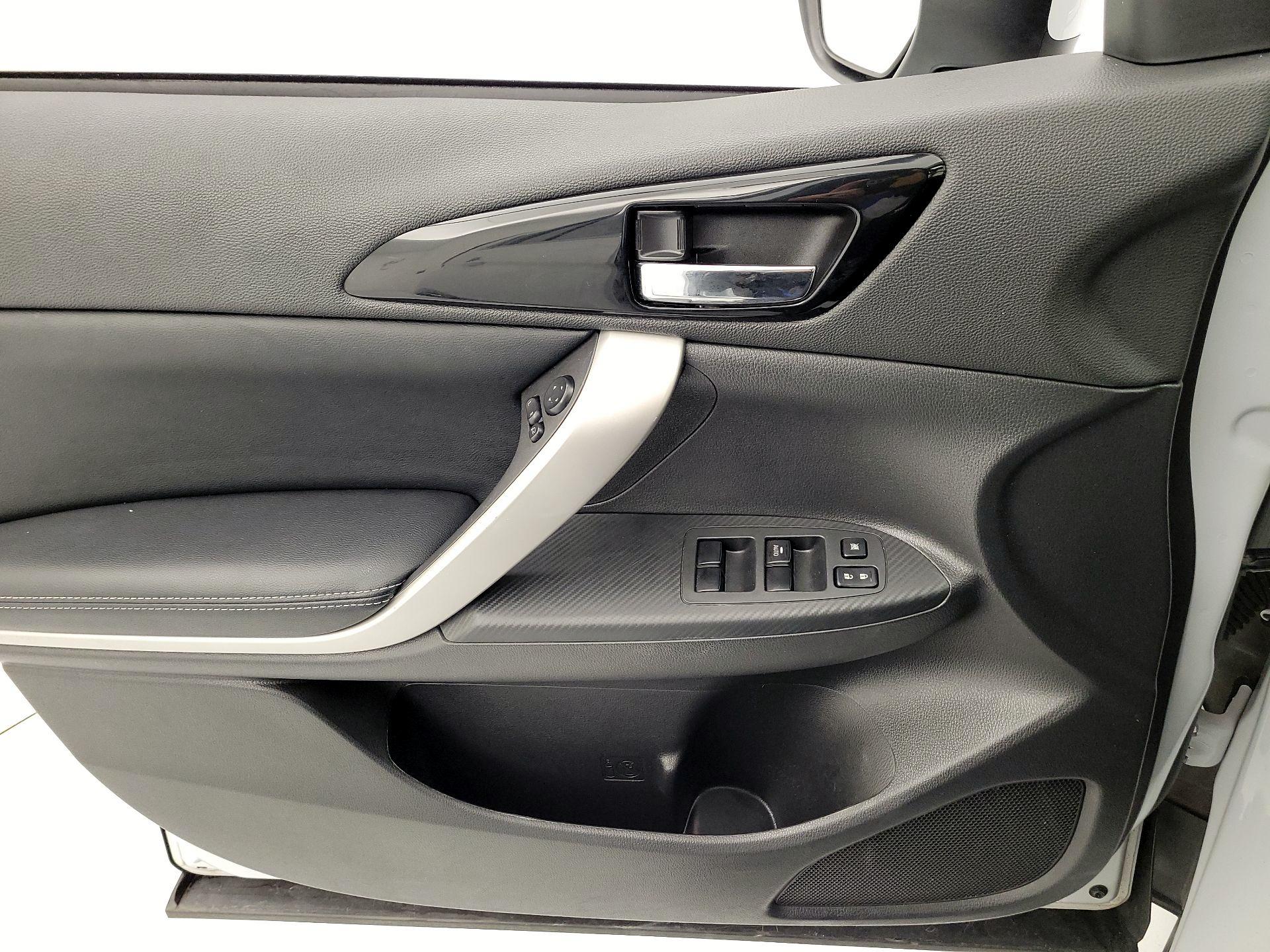 Thumbnail: 2024 Mitsubishi Eclipse Cross - 12