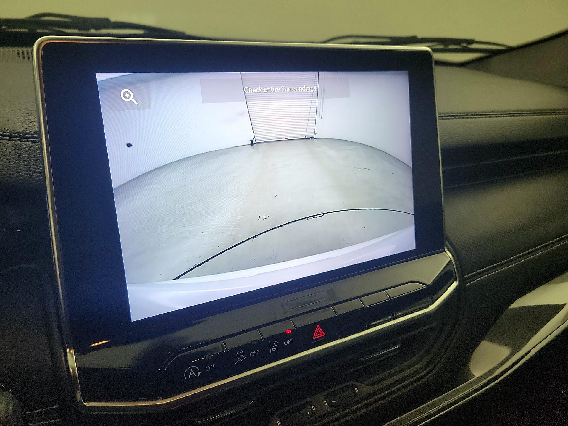 Thumbnail: 2023 Jeep Compass - 14