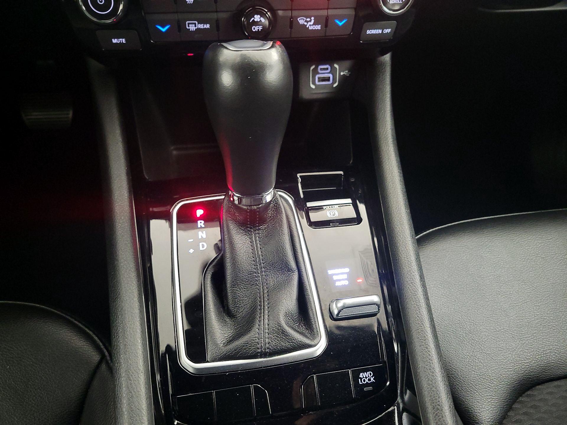 Thumbnail: 2023 Jeep Compass - 17