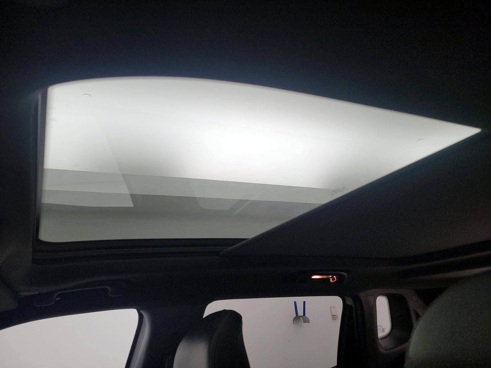 Thumbnail: 2023 Jeep Compass - 19