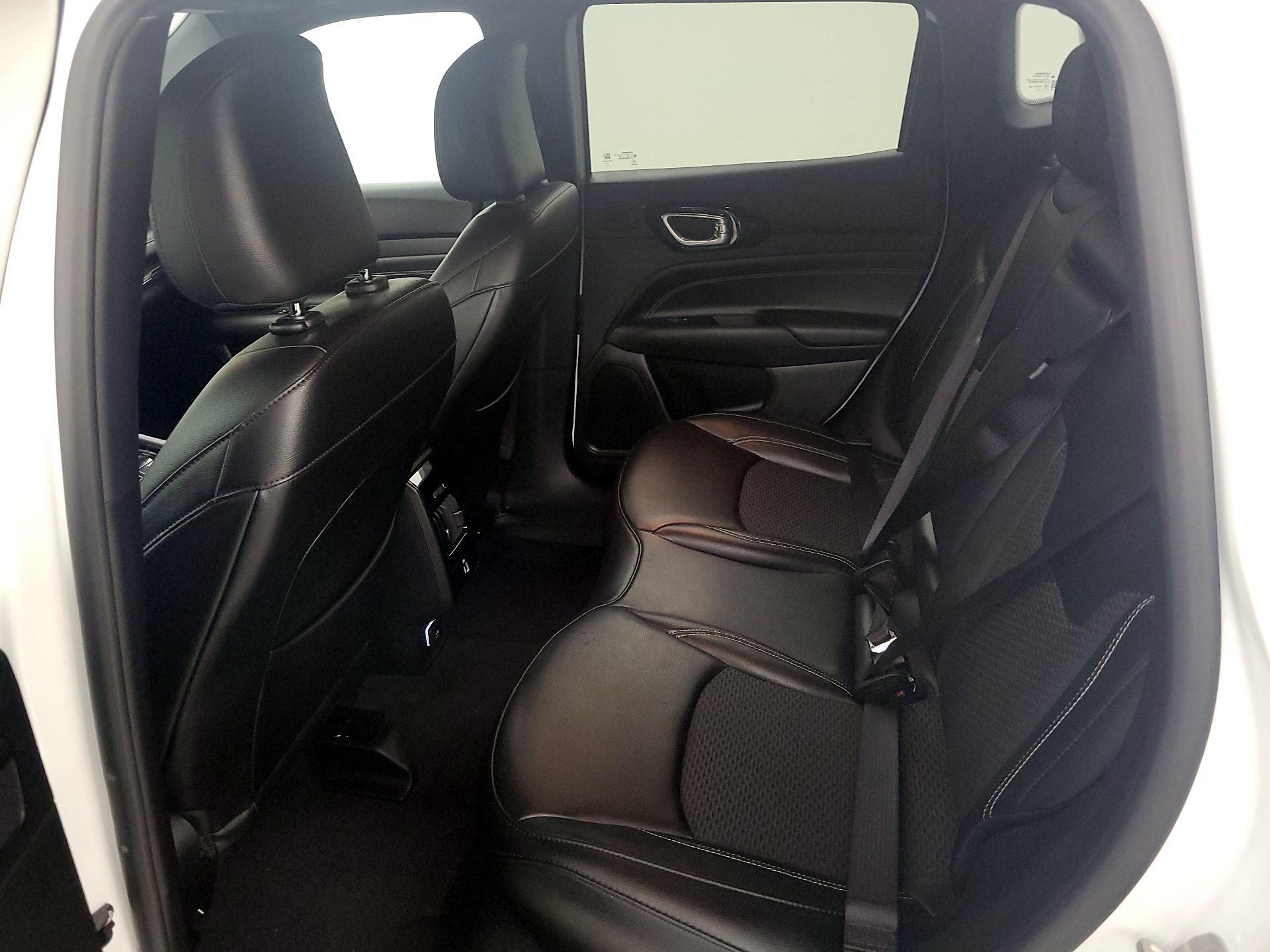 Thumbnail: 2023 Jeep Compass - 20