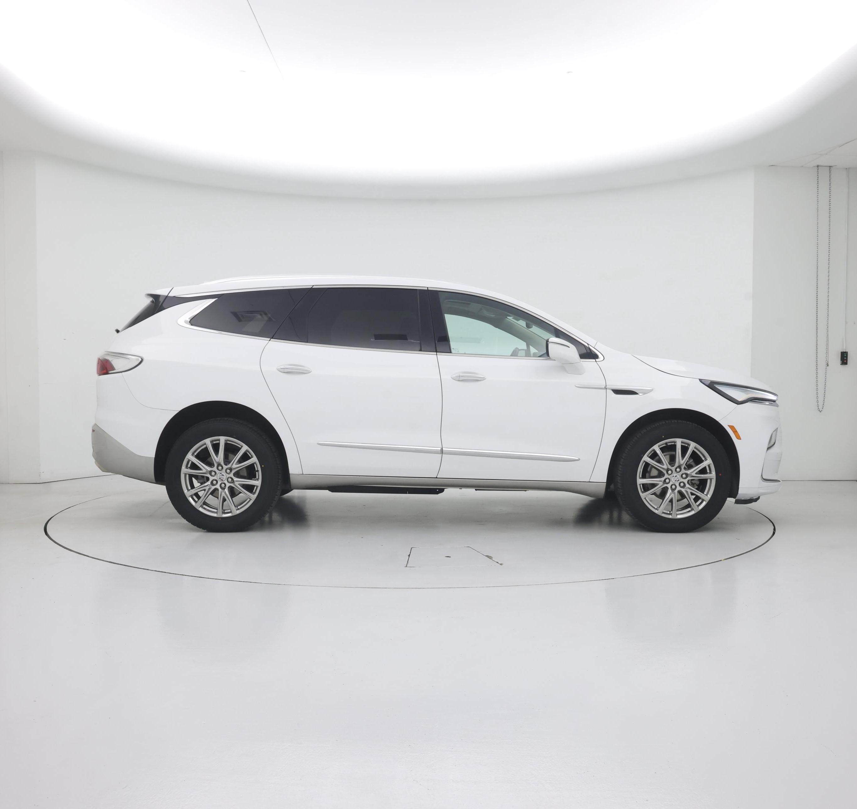 Thumbnail: 2023 Buick Enclave - 7