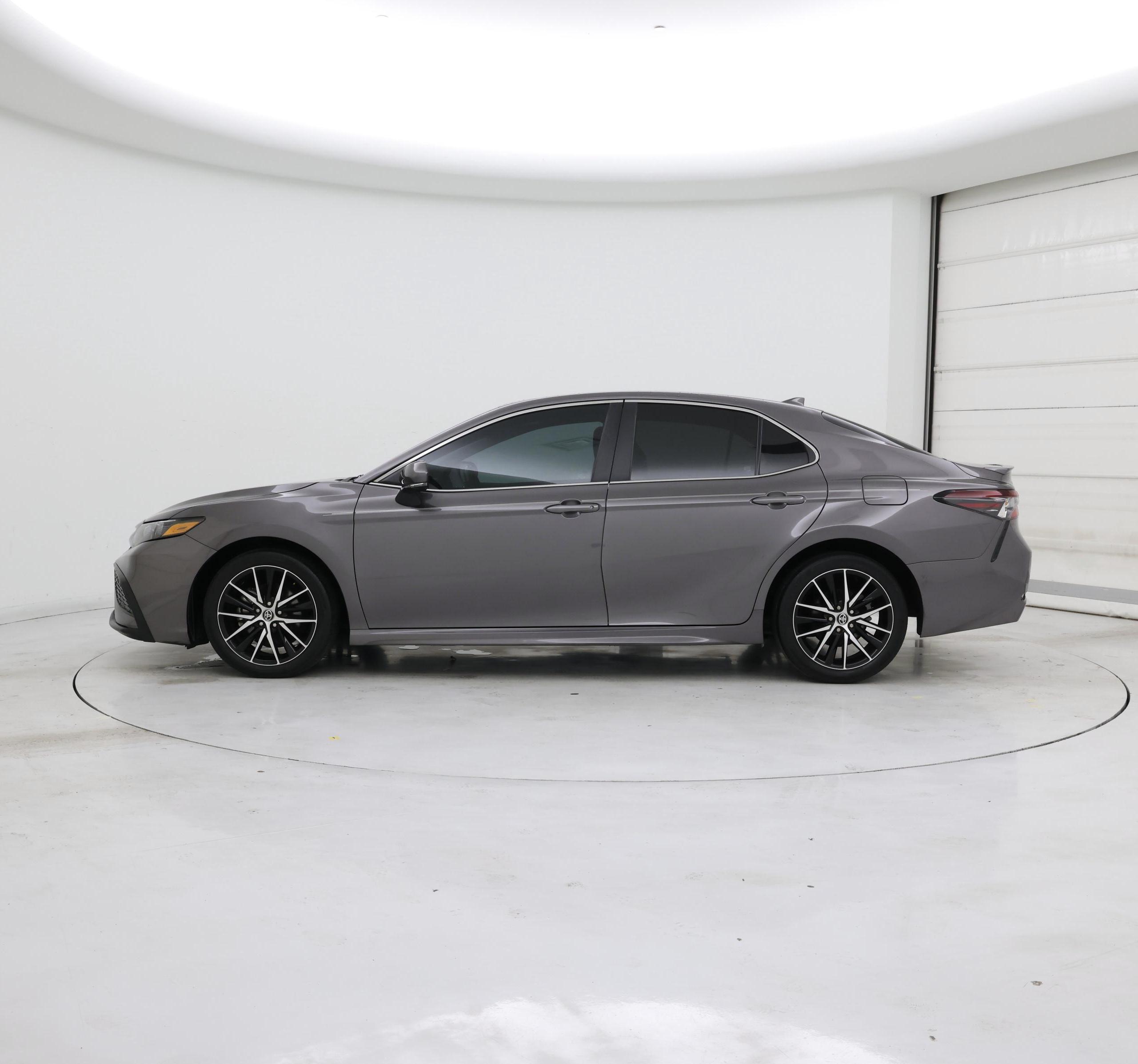 Thumbnail: 2023 Toyota Camry - 3