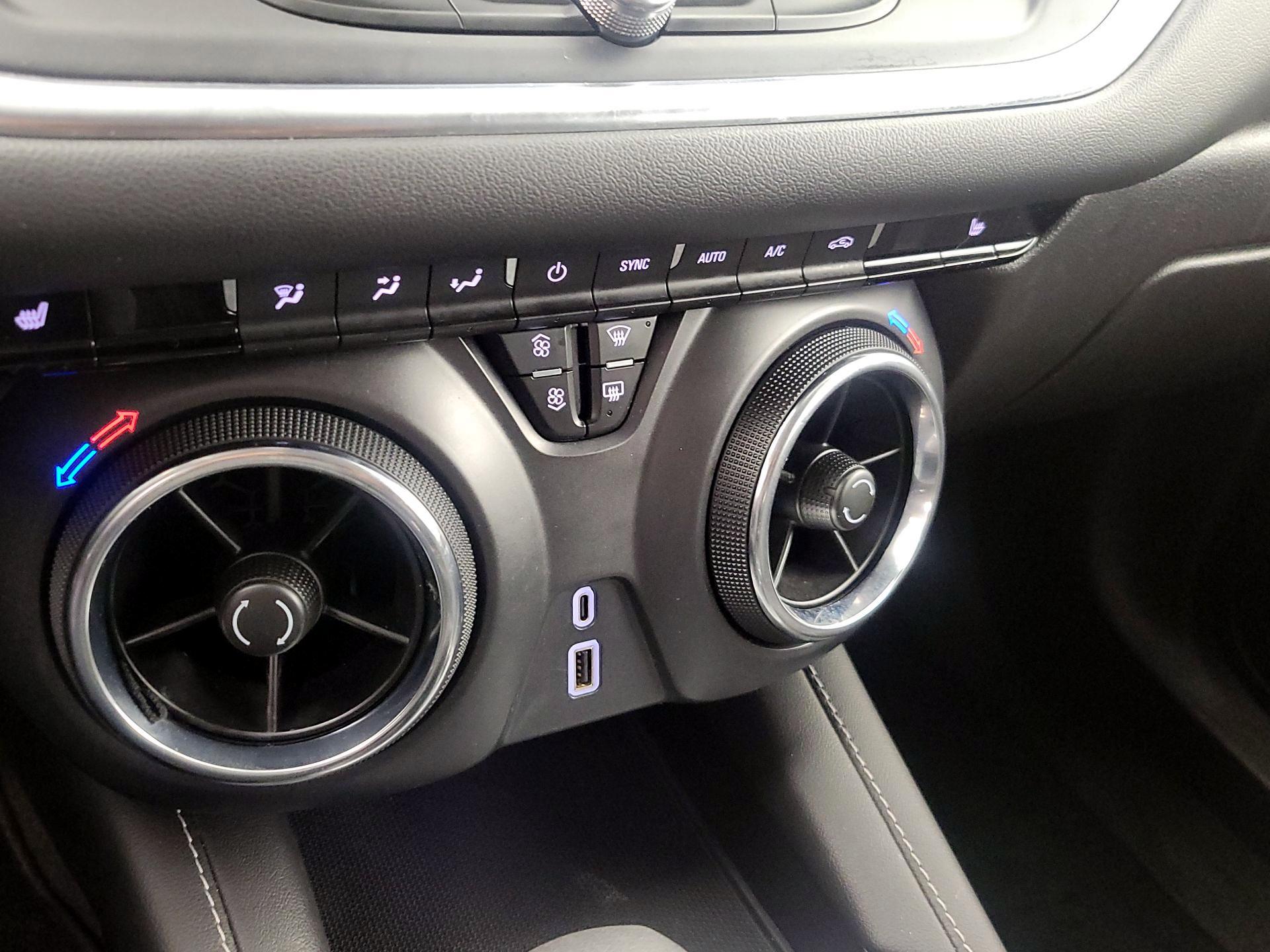 Thumbnail: 2024 Chevrolet Blazer - 16