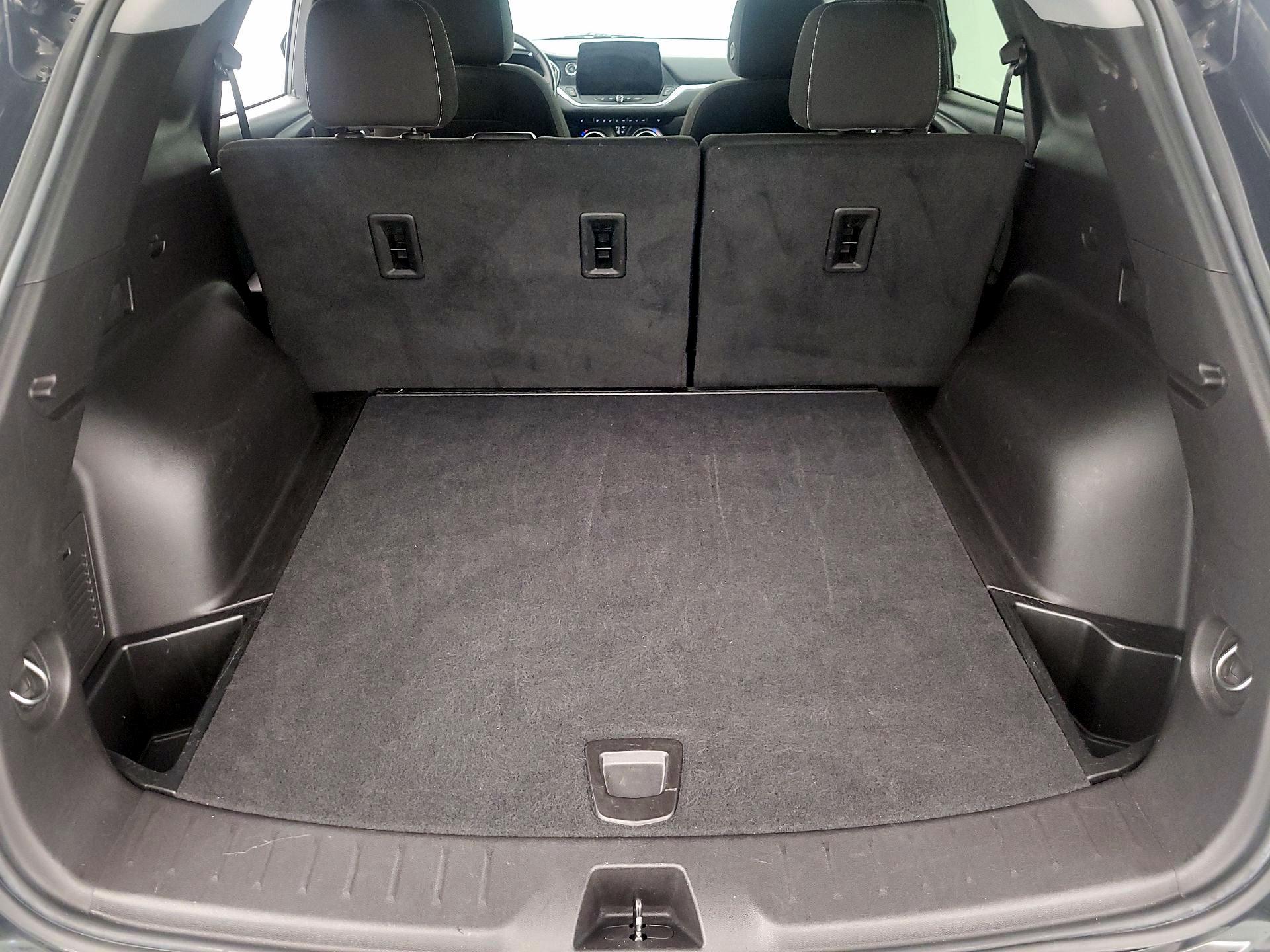 Thumbnail: 2024 Chevrolet Blazer - 20