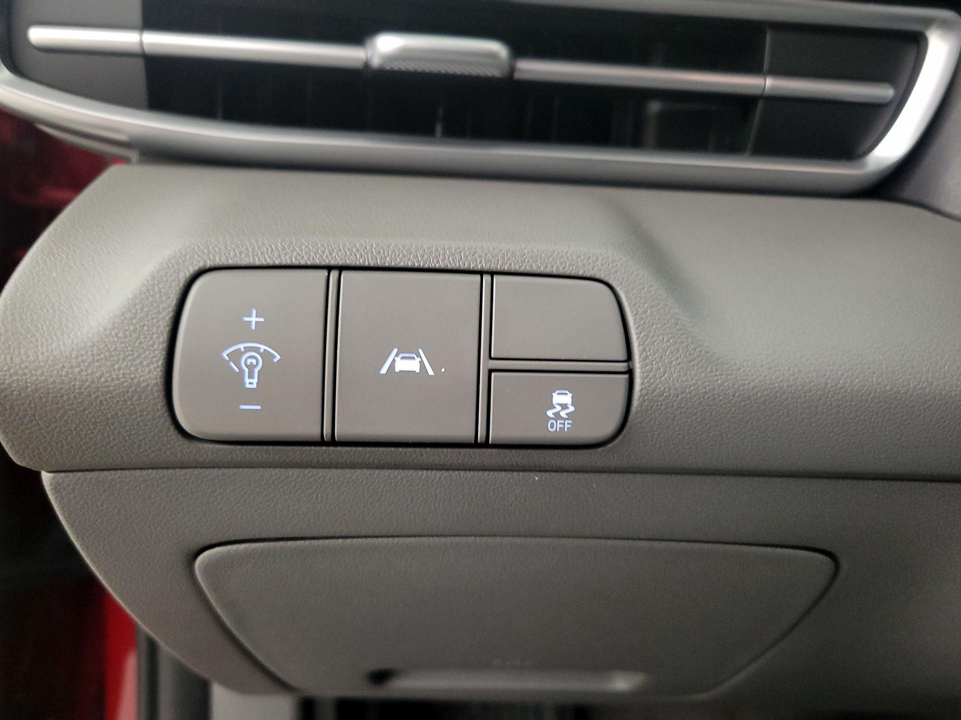 Thumbnail: 2023 Hyundai Elantra - 13