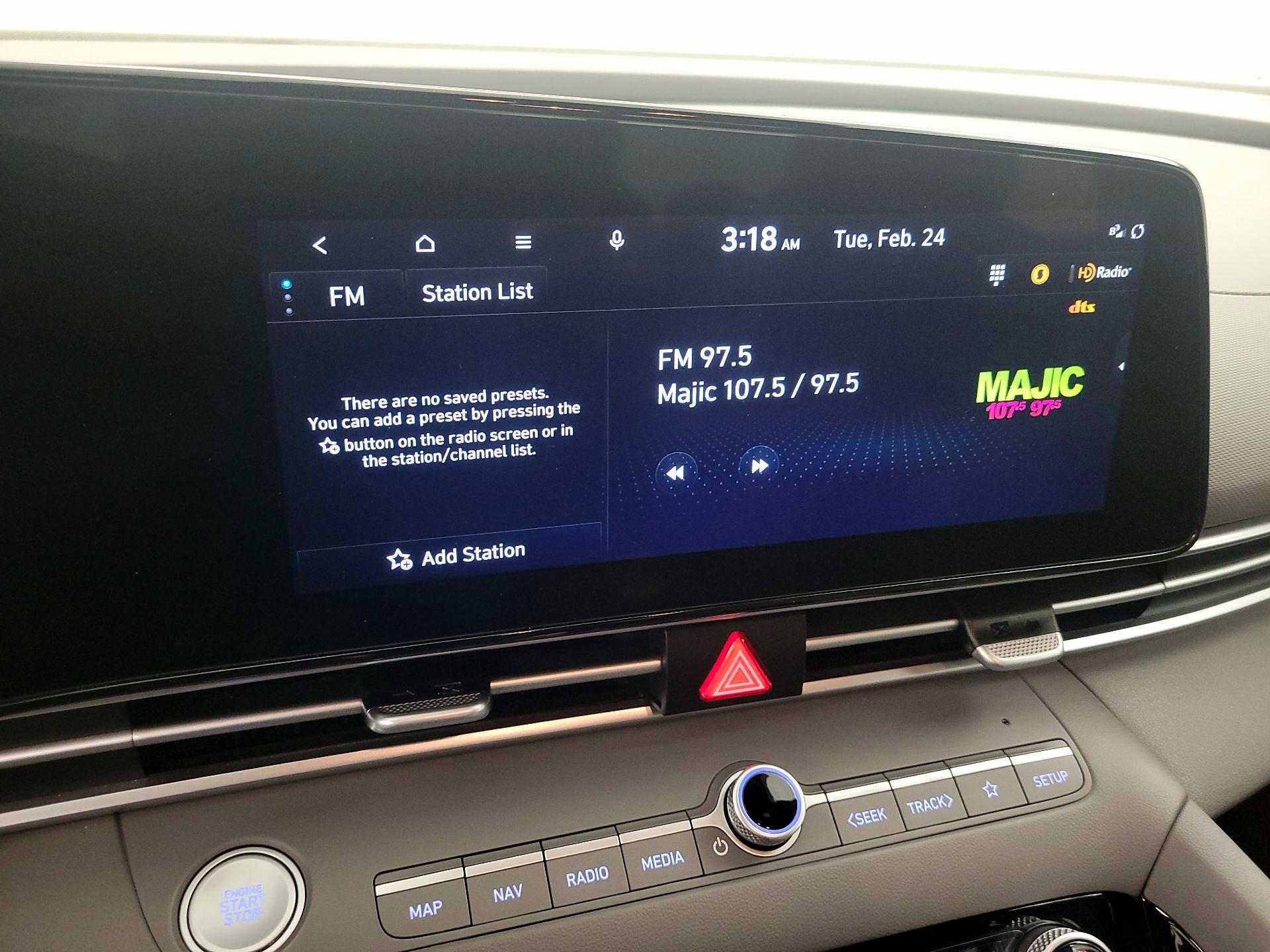 Thumbnail: 2023 Hyundai Elantra - 16