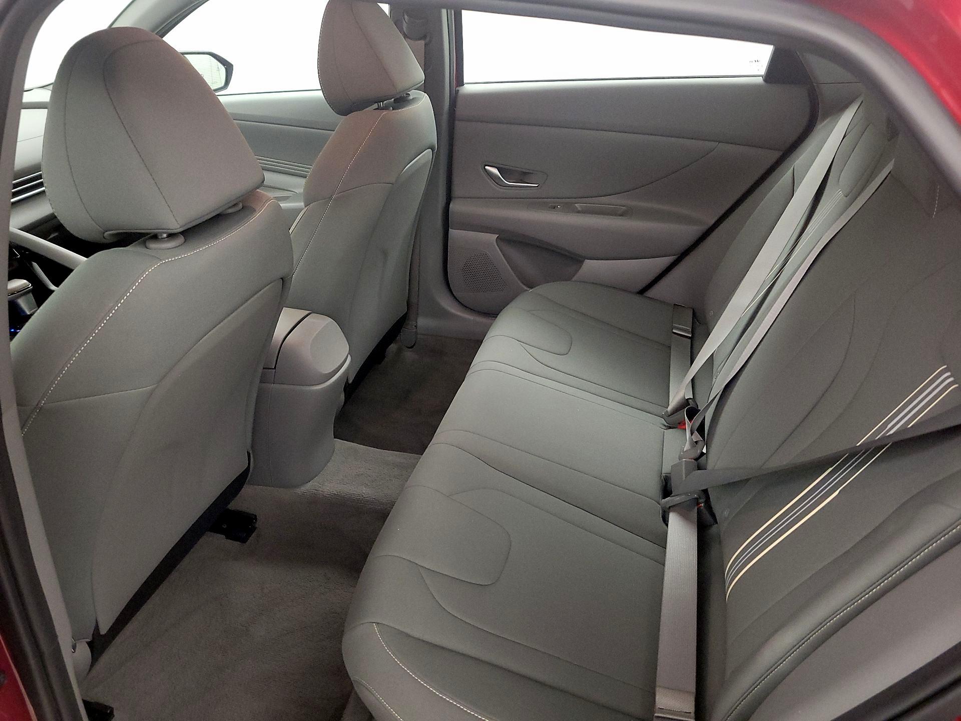 Thumbnail: 2023 Hyundai Elantra - 20