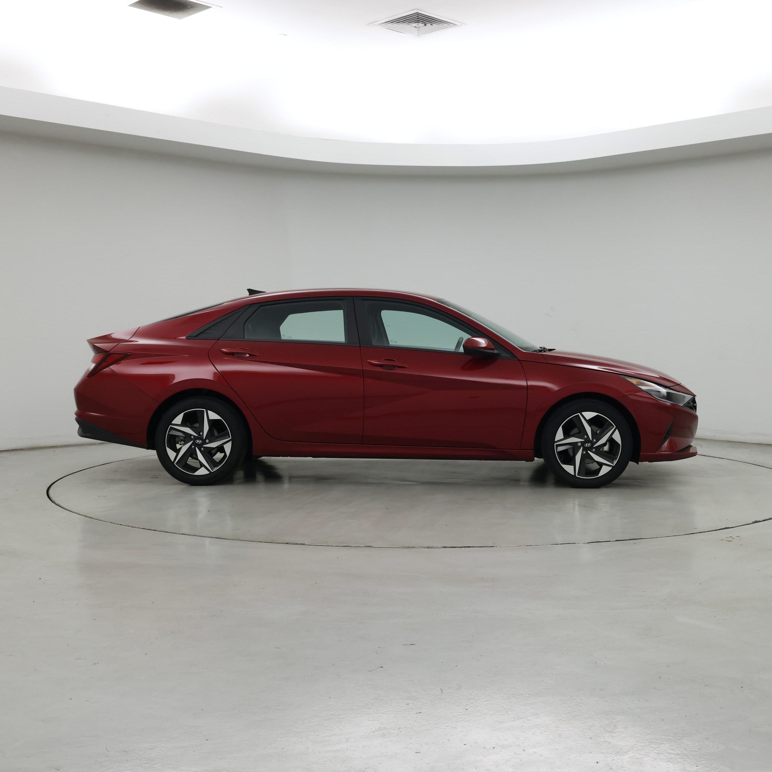 Thumbnail: 2023 Hyundai Elantra - 7