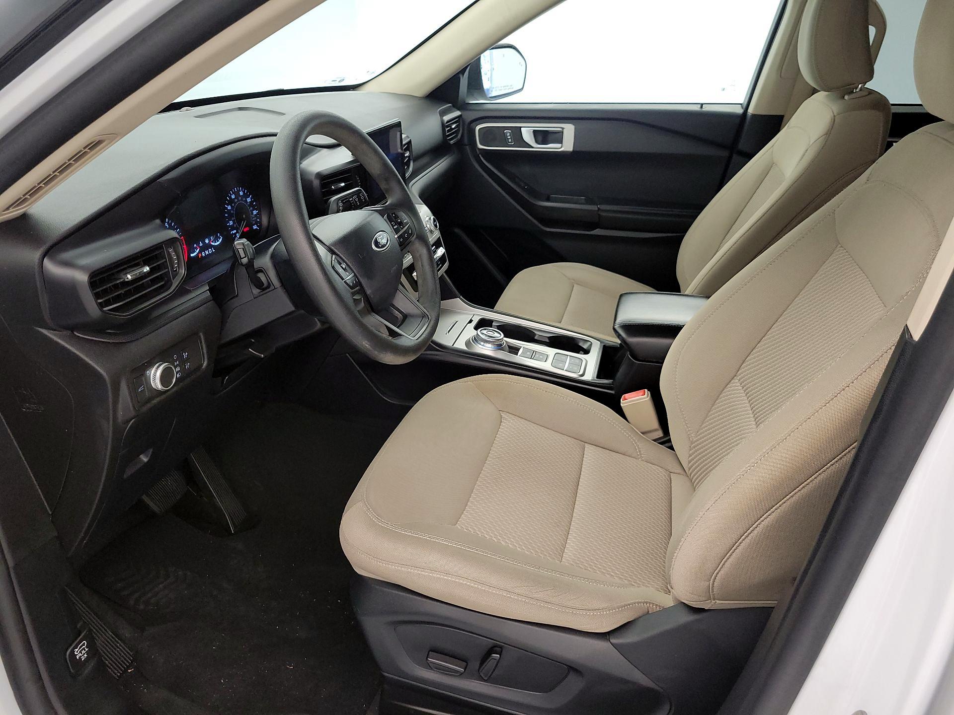 Thumbnail: 2021 Ford Explorer - 11