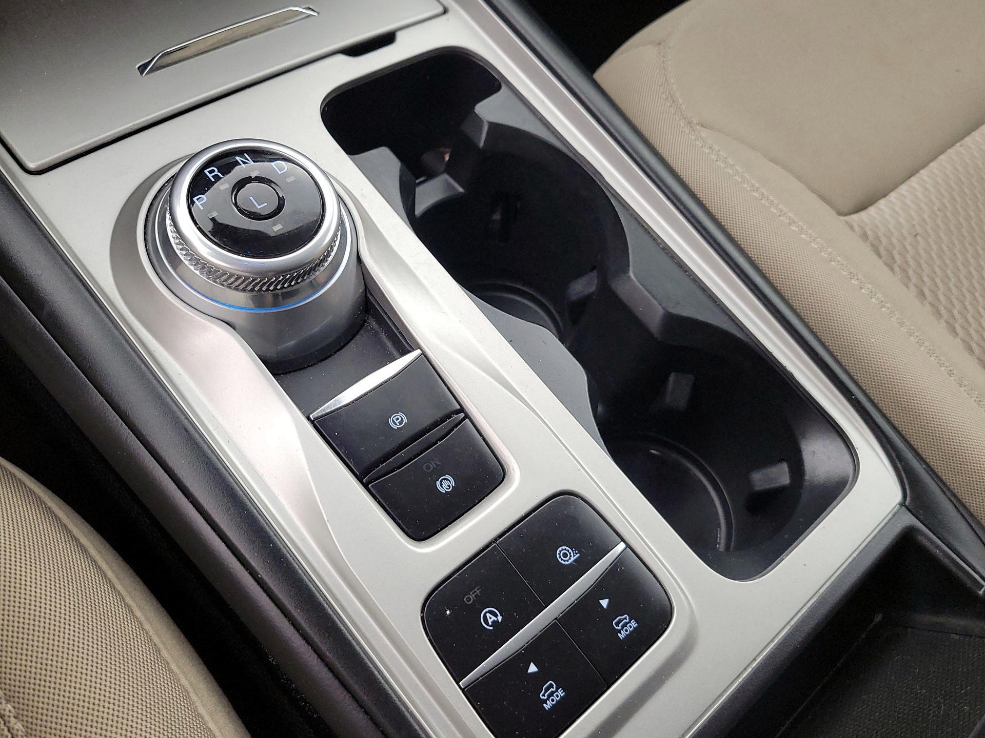 Thumbnail: 2021 Ford Explorer - 17