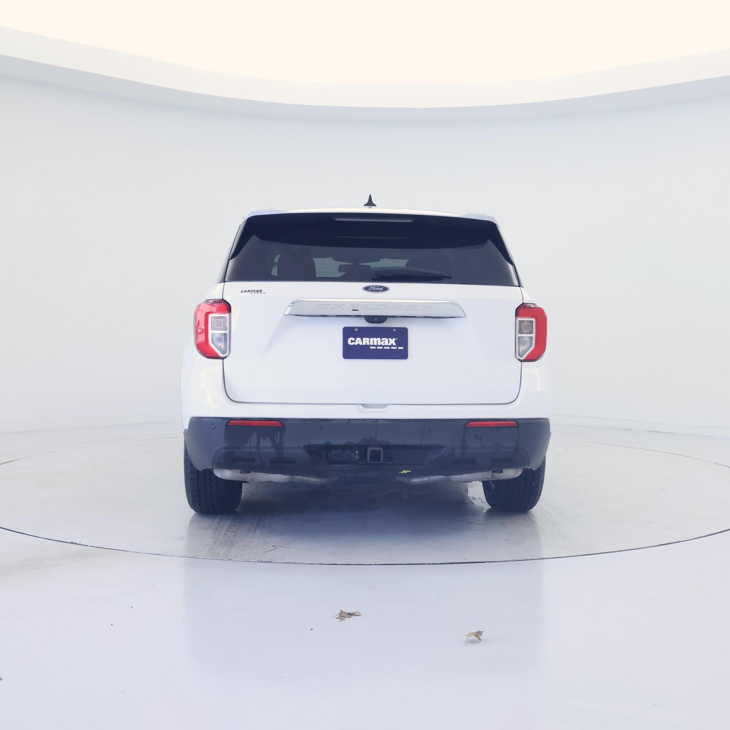 Thumbnail: 2021 Ford Explorer - 6