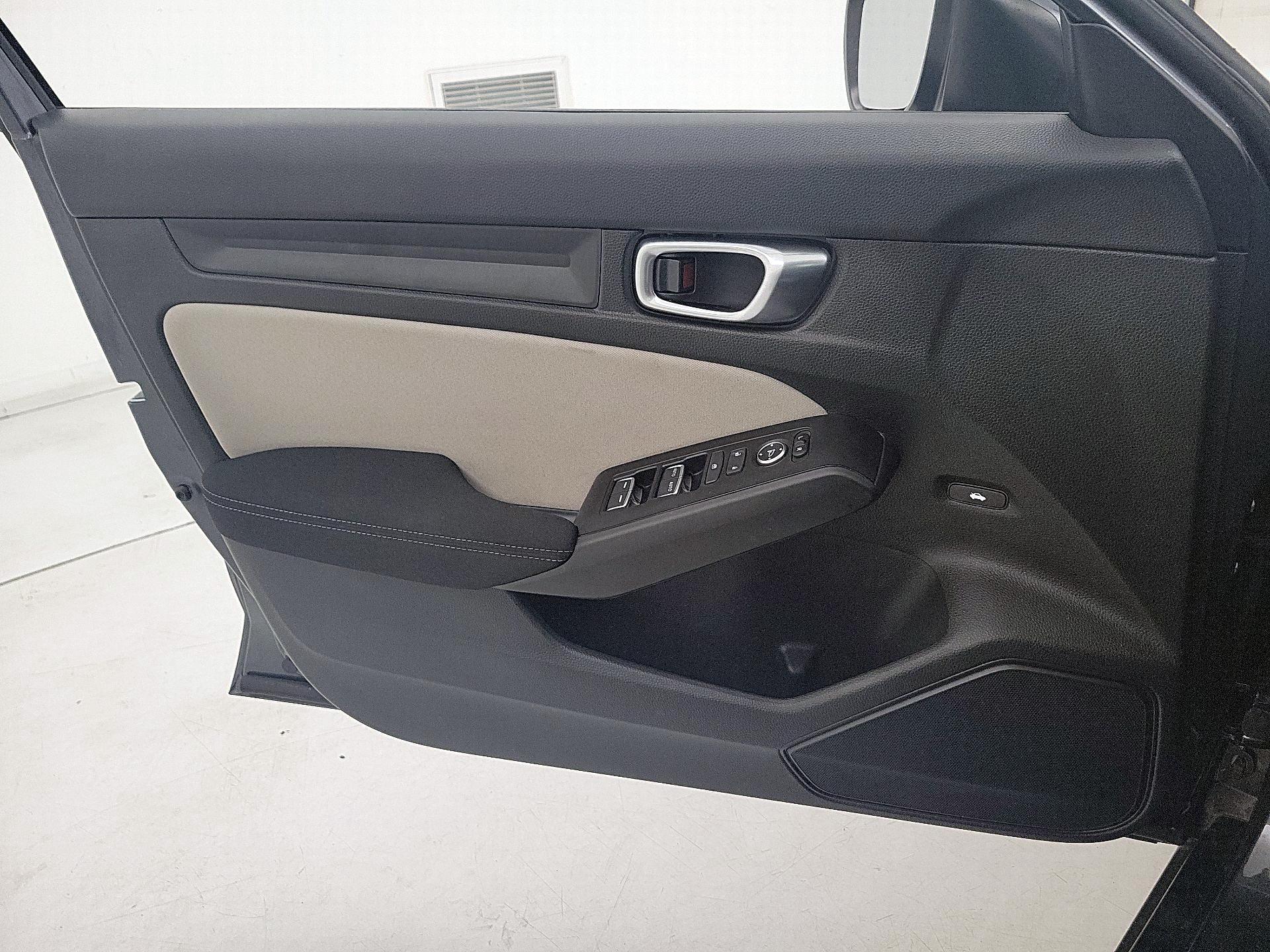 Thumbnail: 2024 Honda Civic - 12