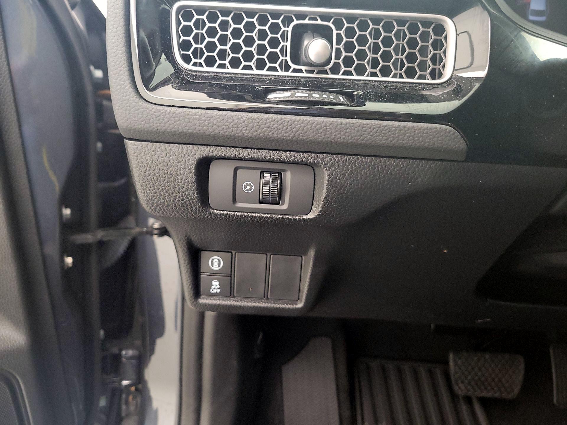 Thumbnail: 2024 Honda Civic - 13