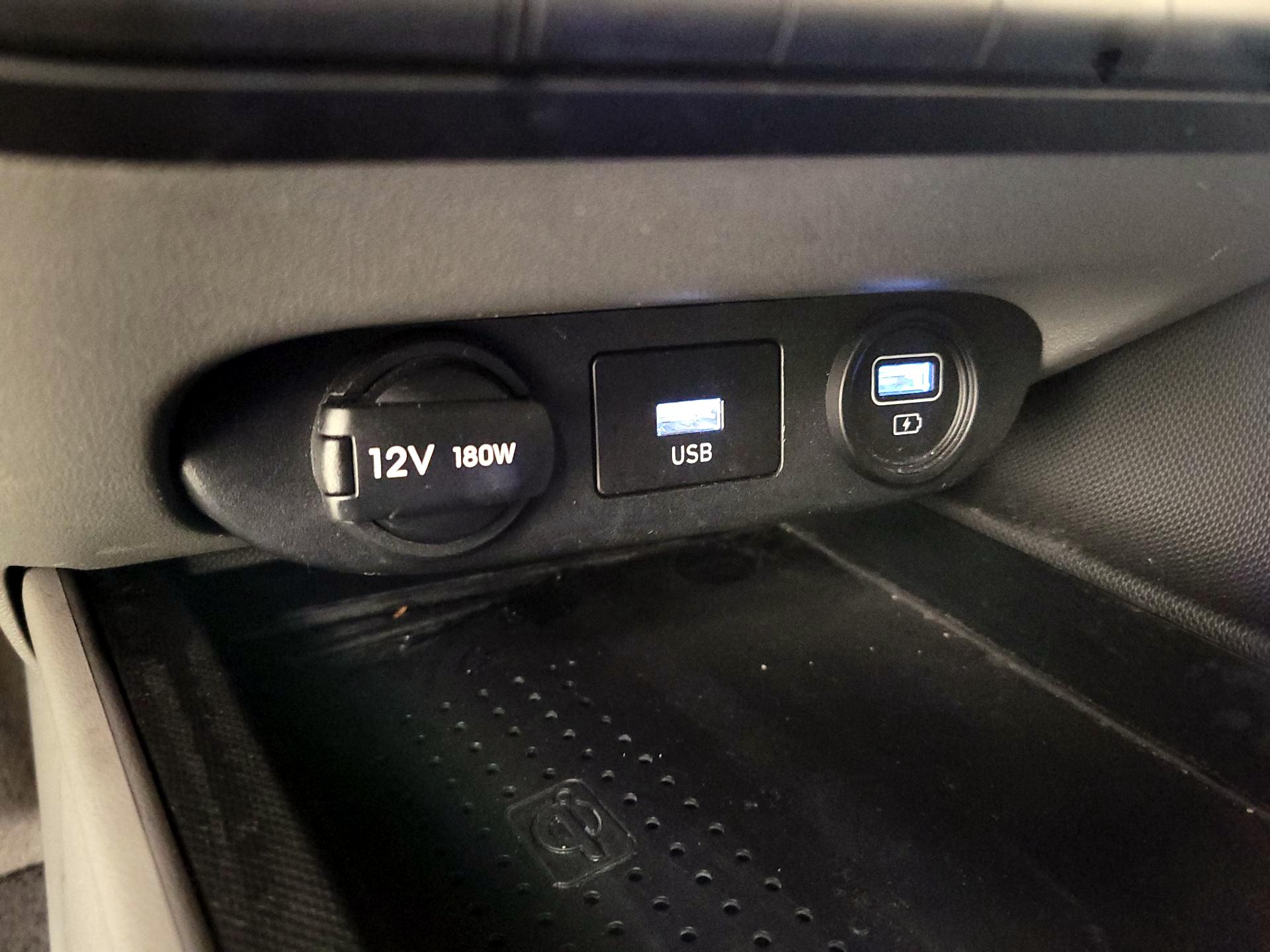 Thumbnail: 2023 Hyundai Elantra - 19