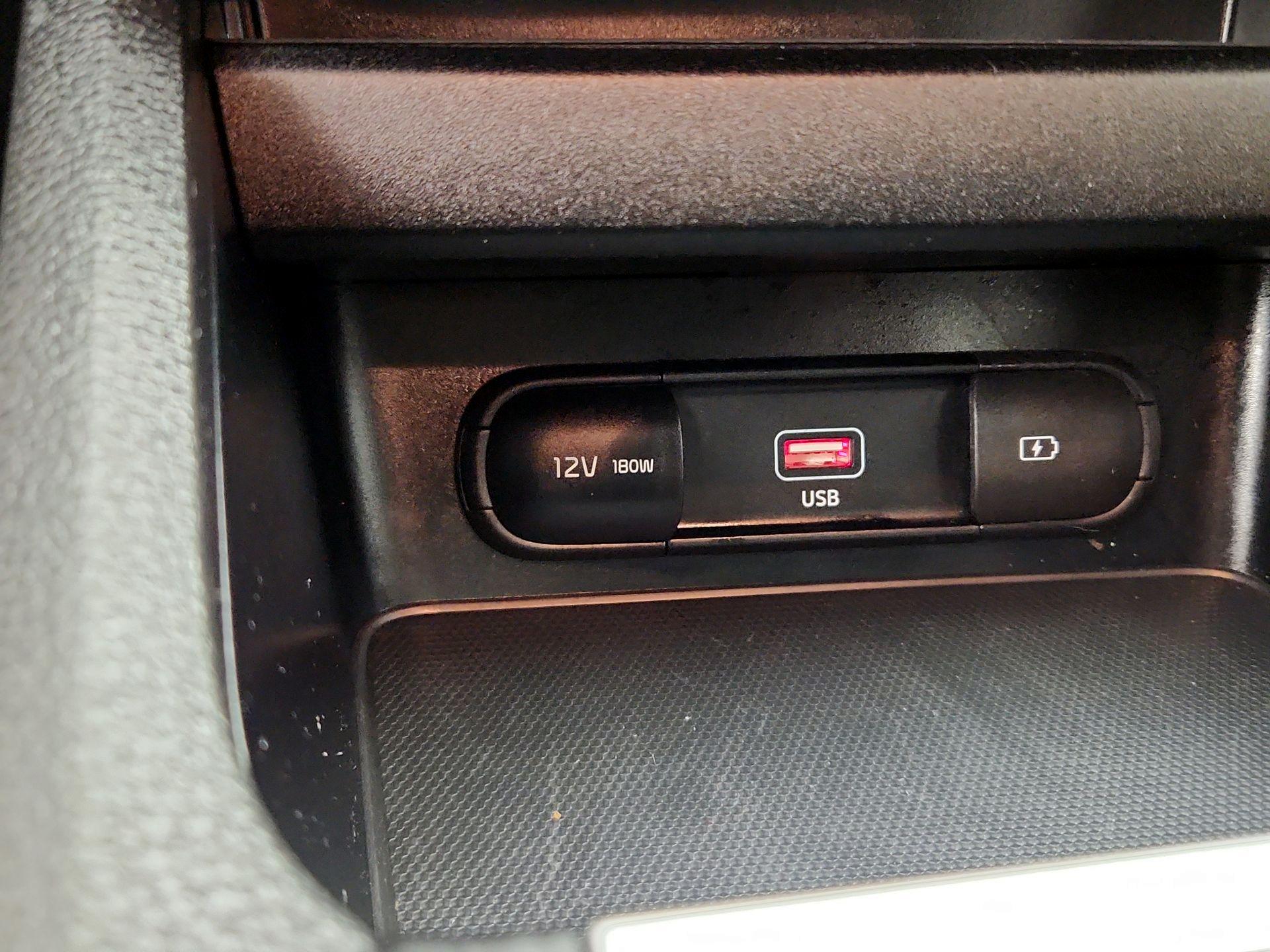 Thumbnail: 2024 Kia Forte - 18