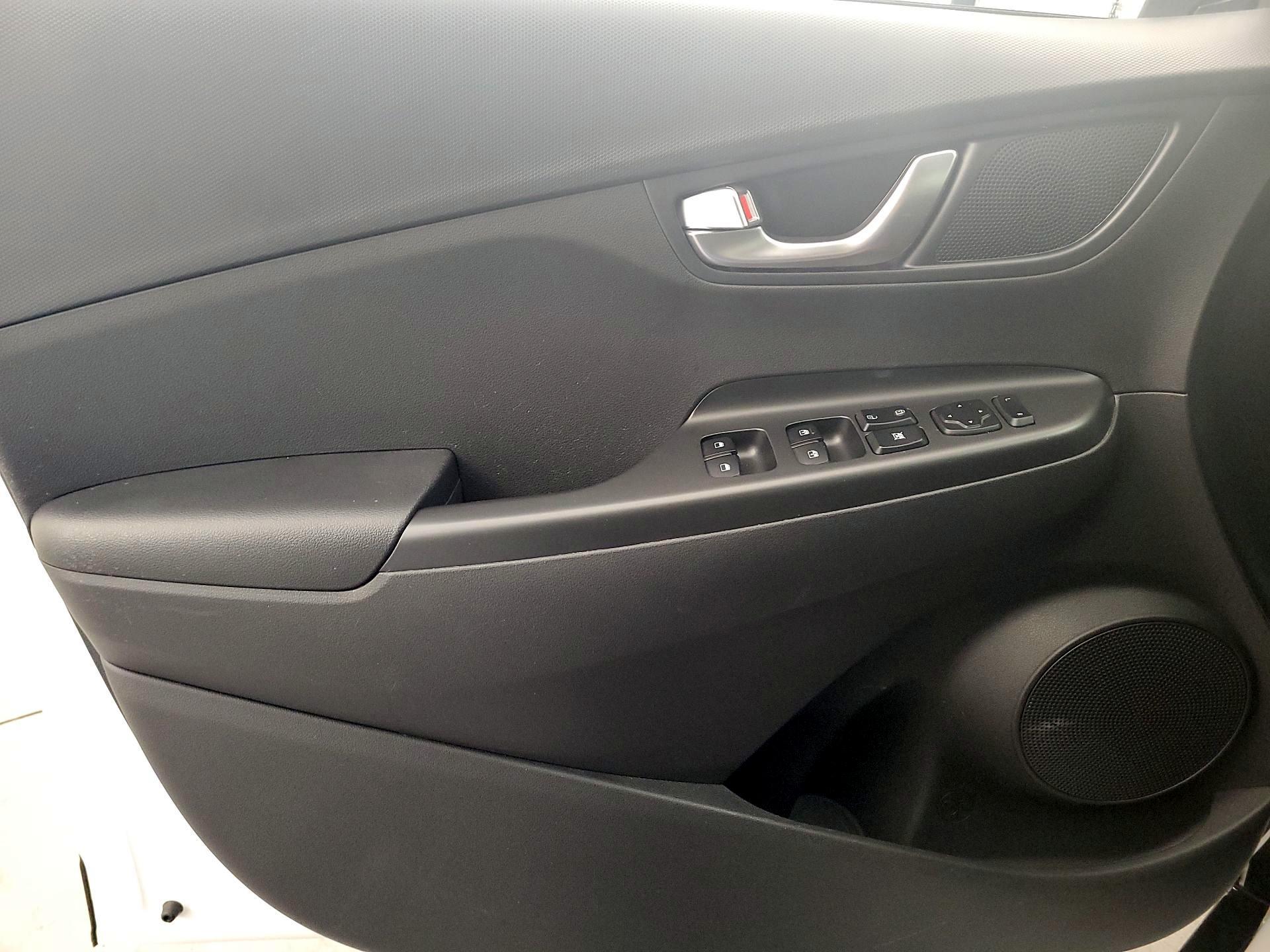 Thumbnail: 2023 Hyundai Kona - 12