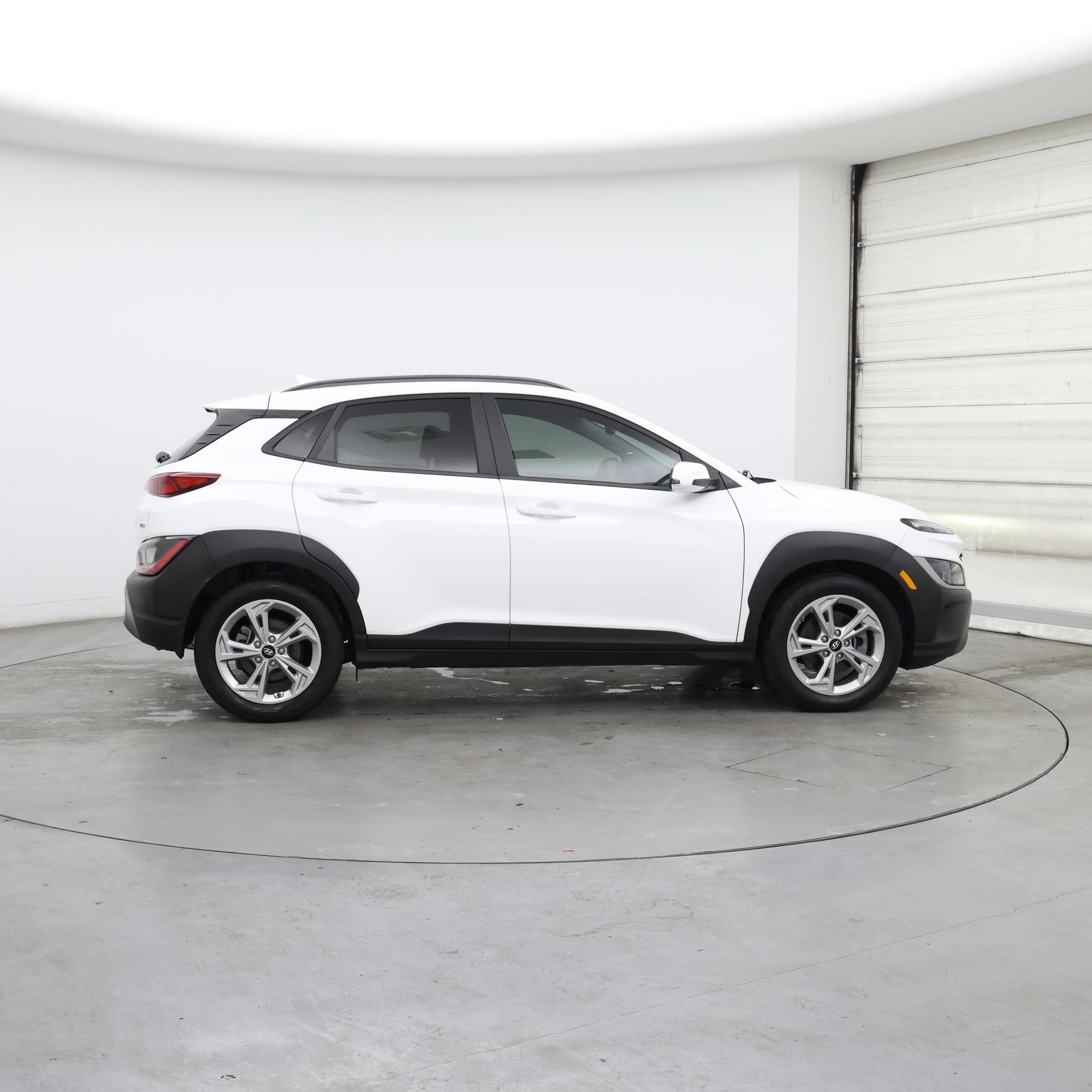 Thumbnail: 2023 Hyundai Kona - 7