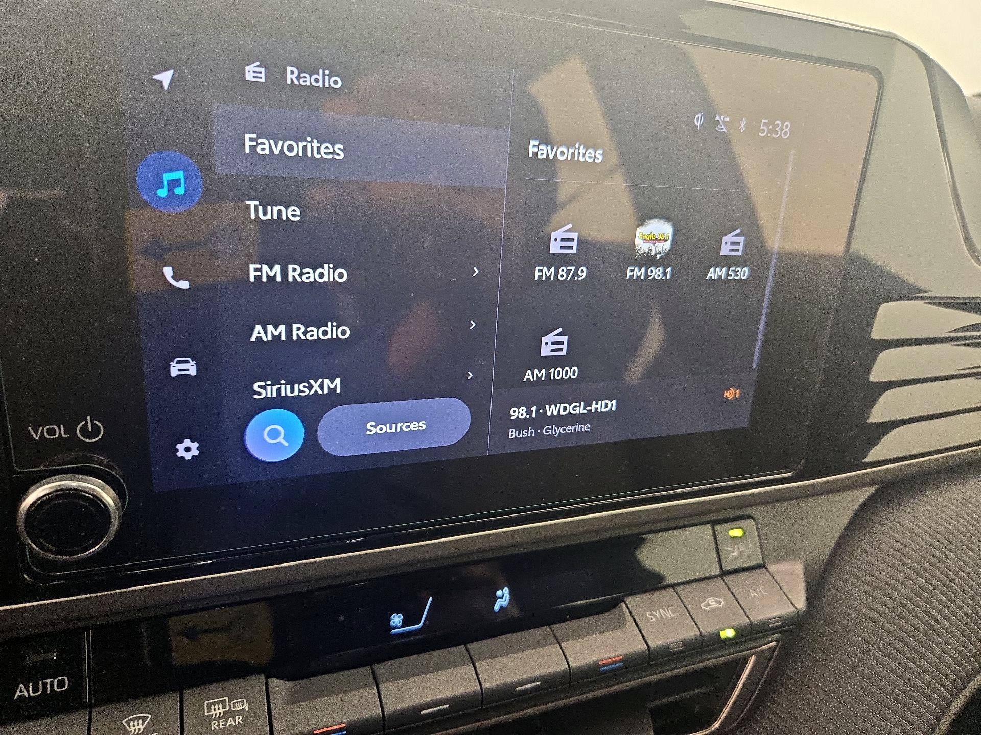 Thumbnail: 2025 Toyota Camry - 15