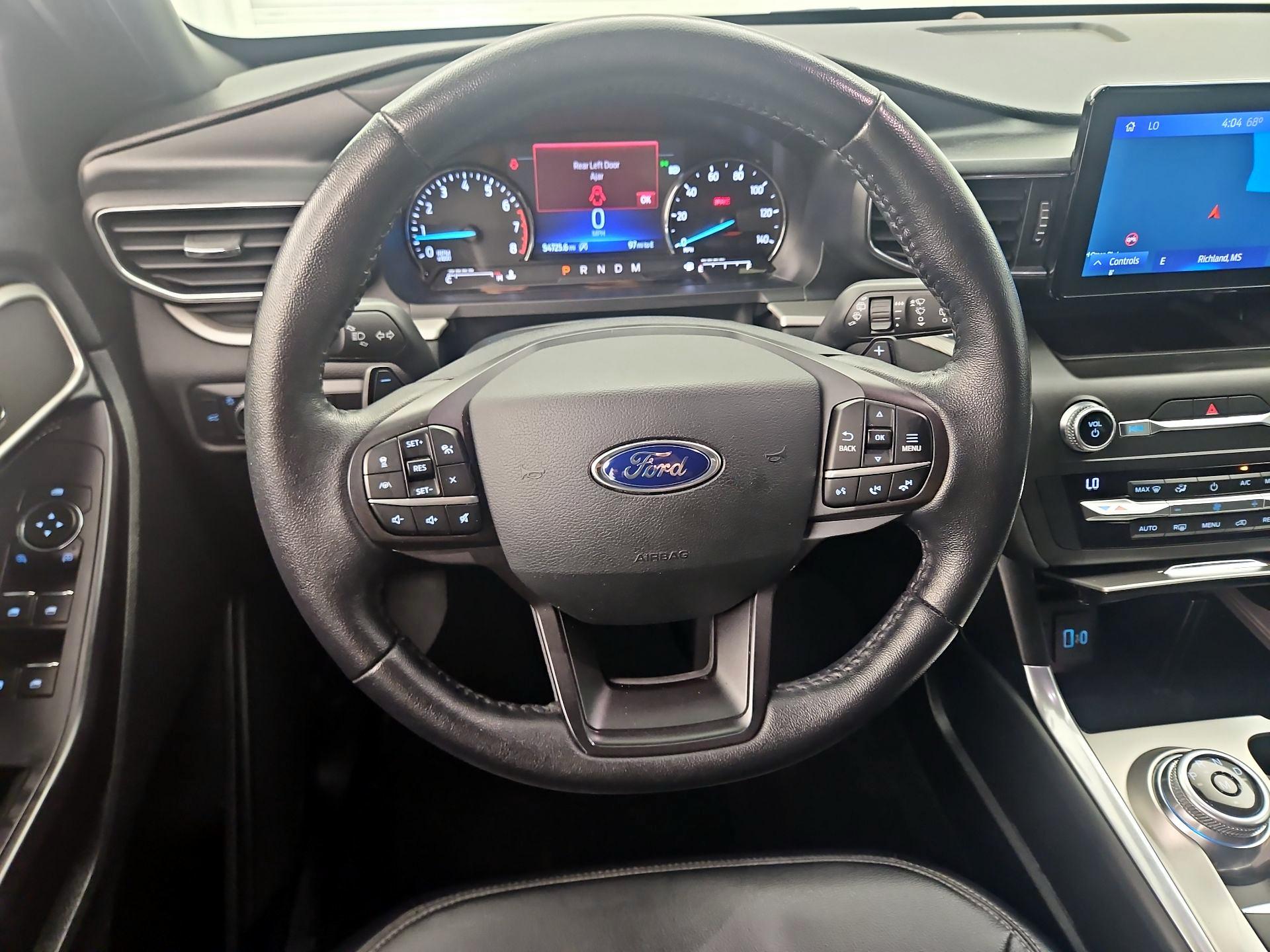 Thumbnail: 2020 Ford Explorer - 10