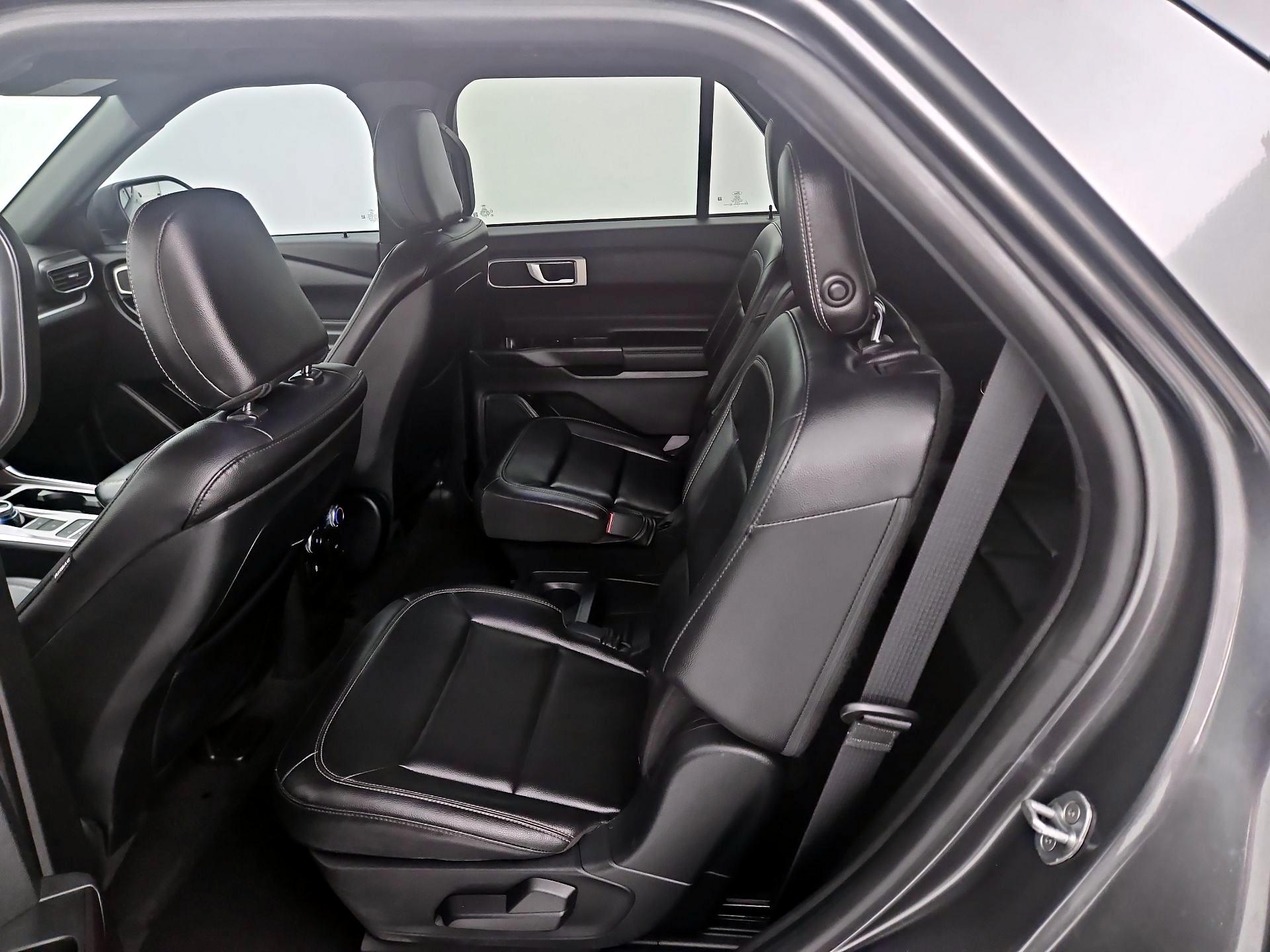 Thumbnail: 2020 Ford Explorer - 20