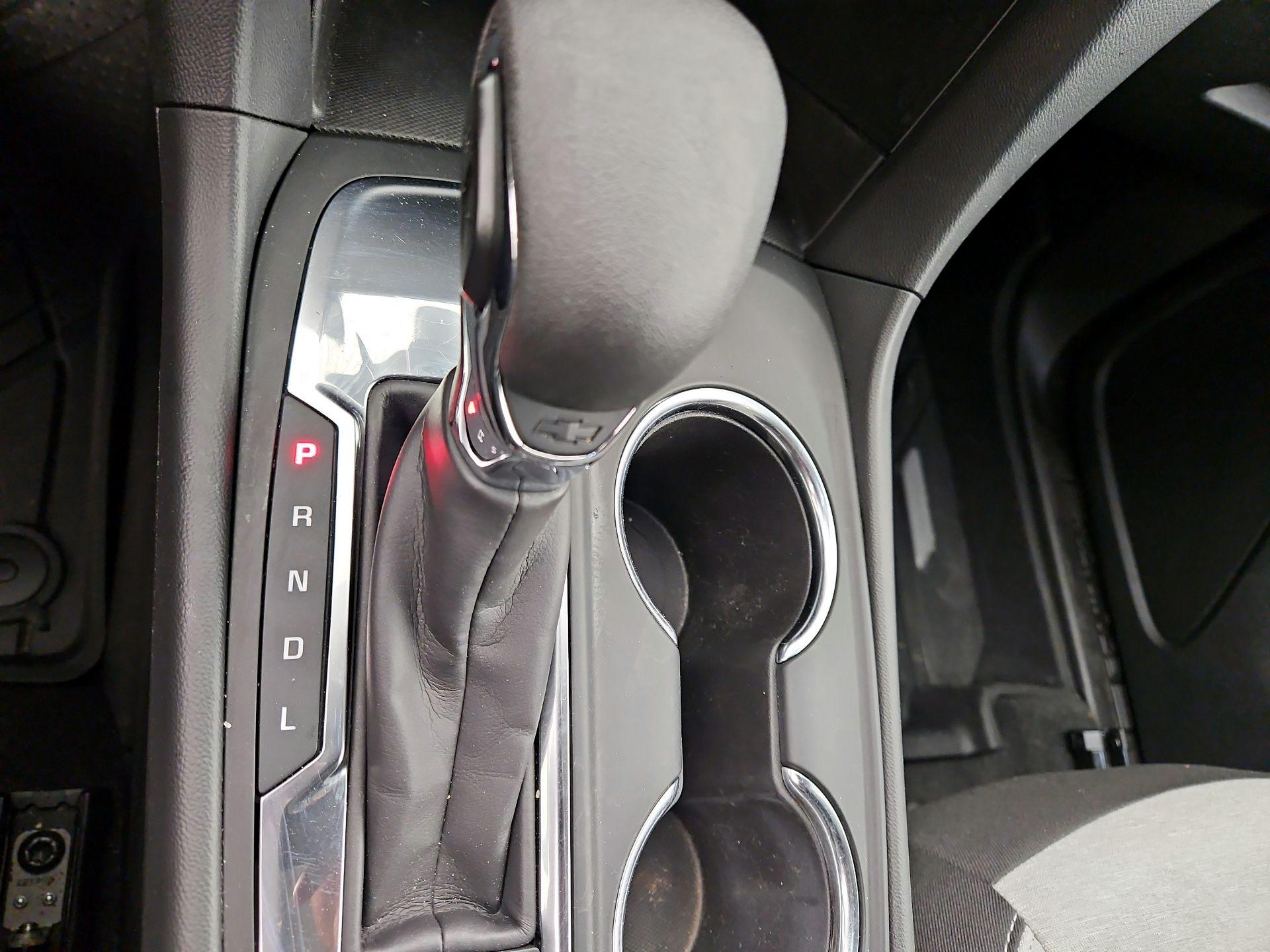 Thumbnail: 2023 Chevrolet Equinox - 17