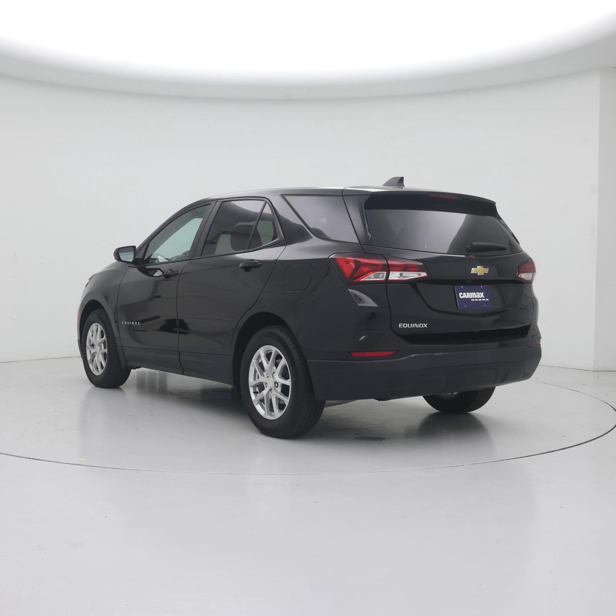 Thumbnail: 2023 Chevrolet Equinox - 2