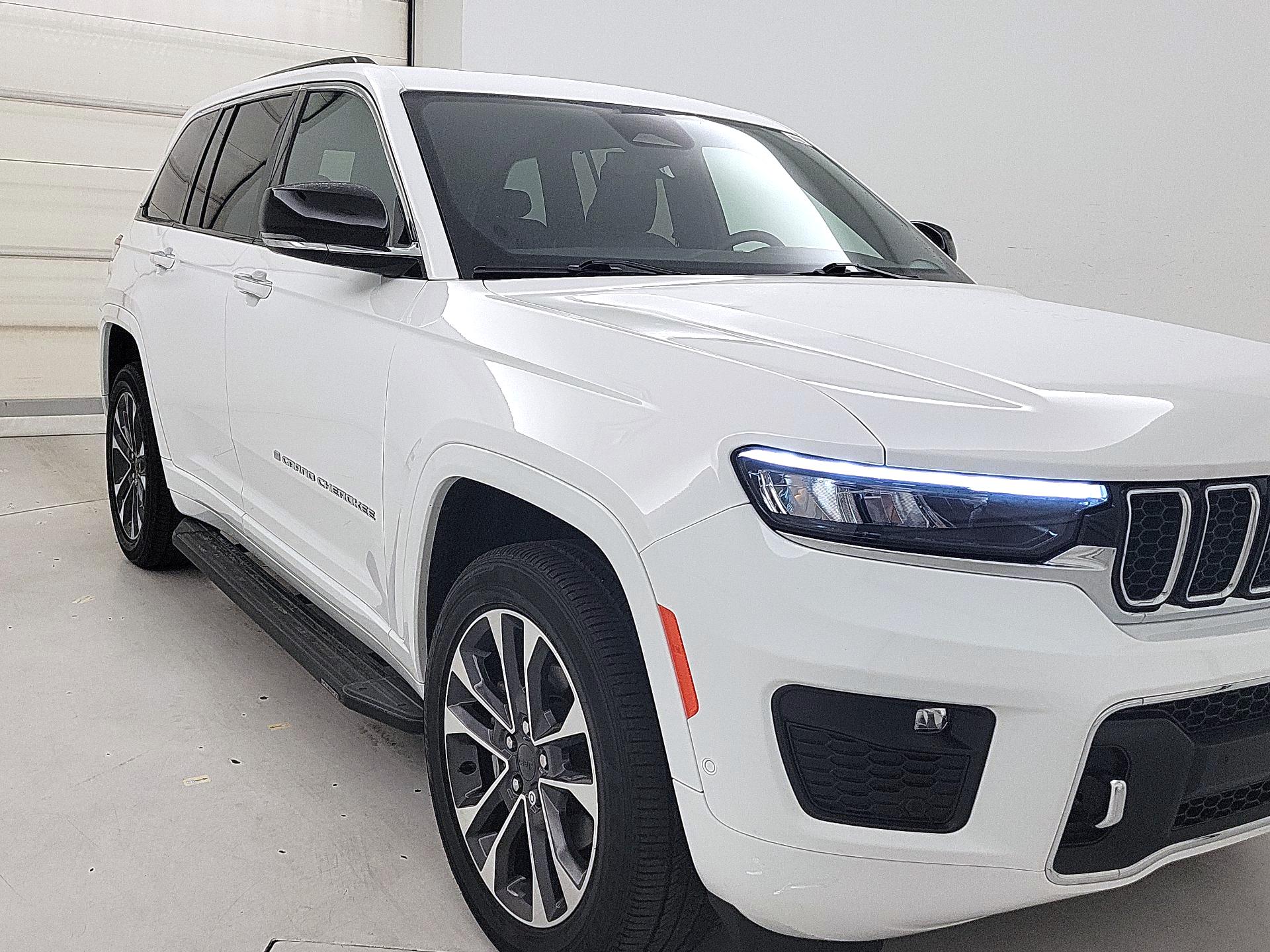 Thumbnail: 2023 Jeep Grand Cherokee - 1