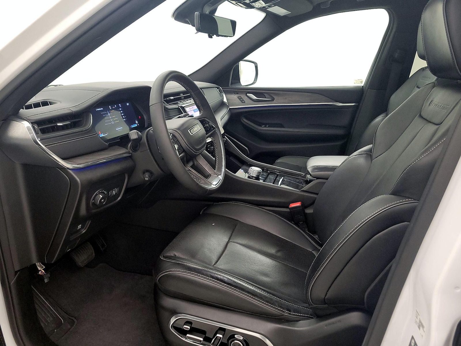 2023 Jeep Grand Cherokee Overland - Photo 10