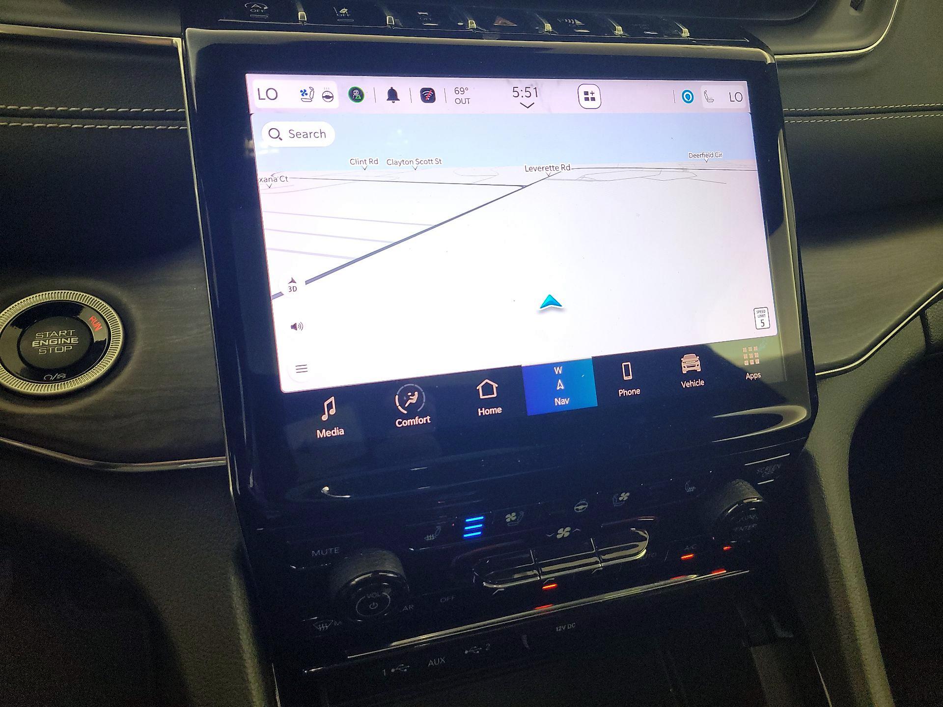 Thumbnail: 2023 Jeep Grand Cherokee - 12