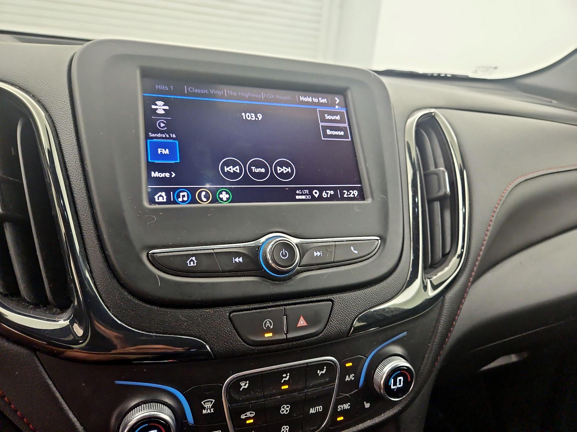 Thumbnail: 2022 Chevrolet Equinox - 15
