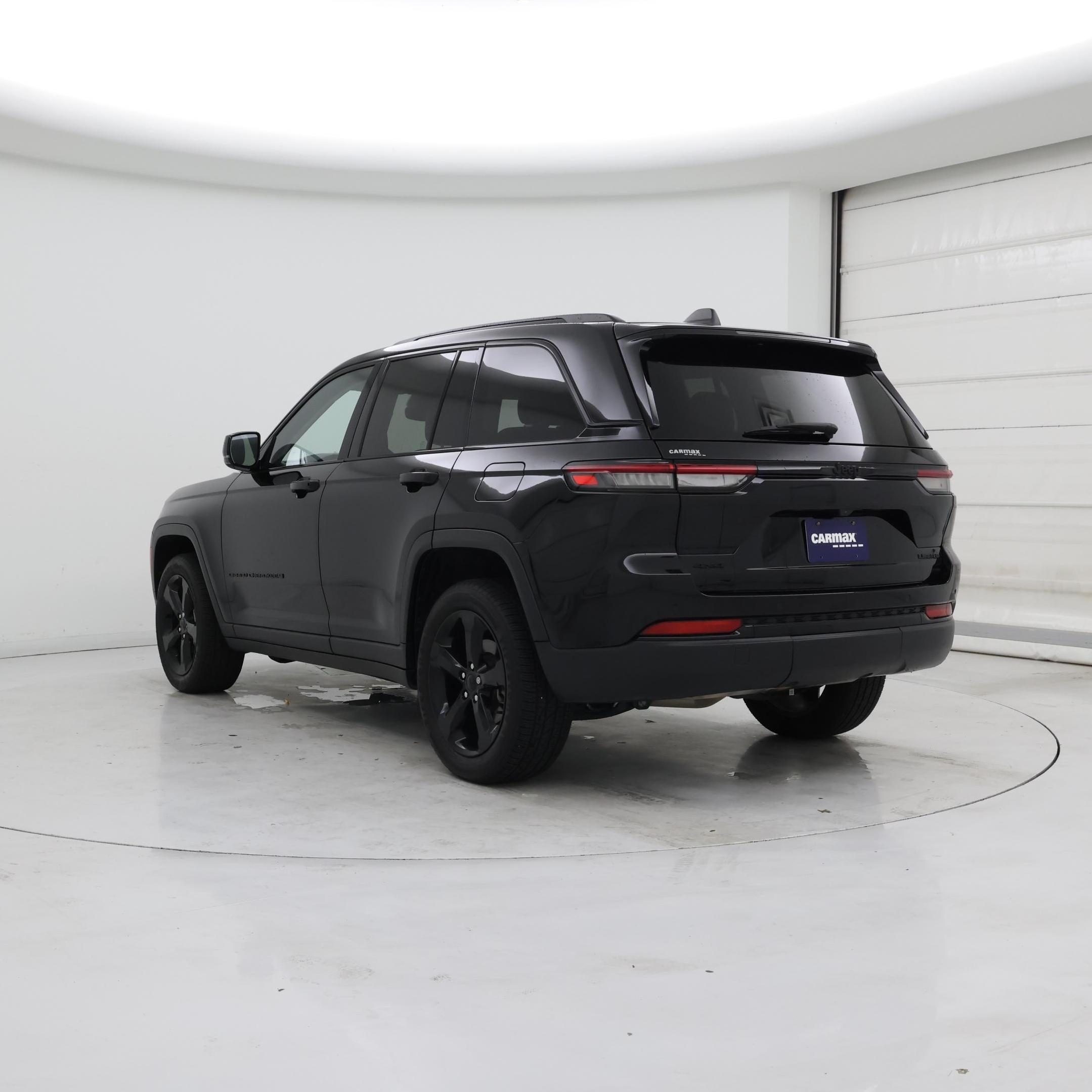 Thumbnail: 2023 Jeep Grand Cherokee - 2