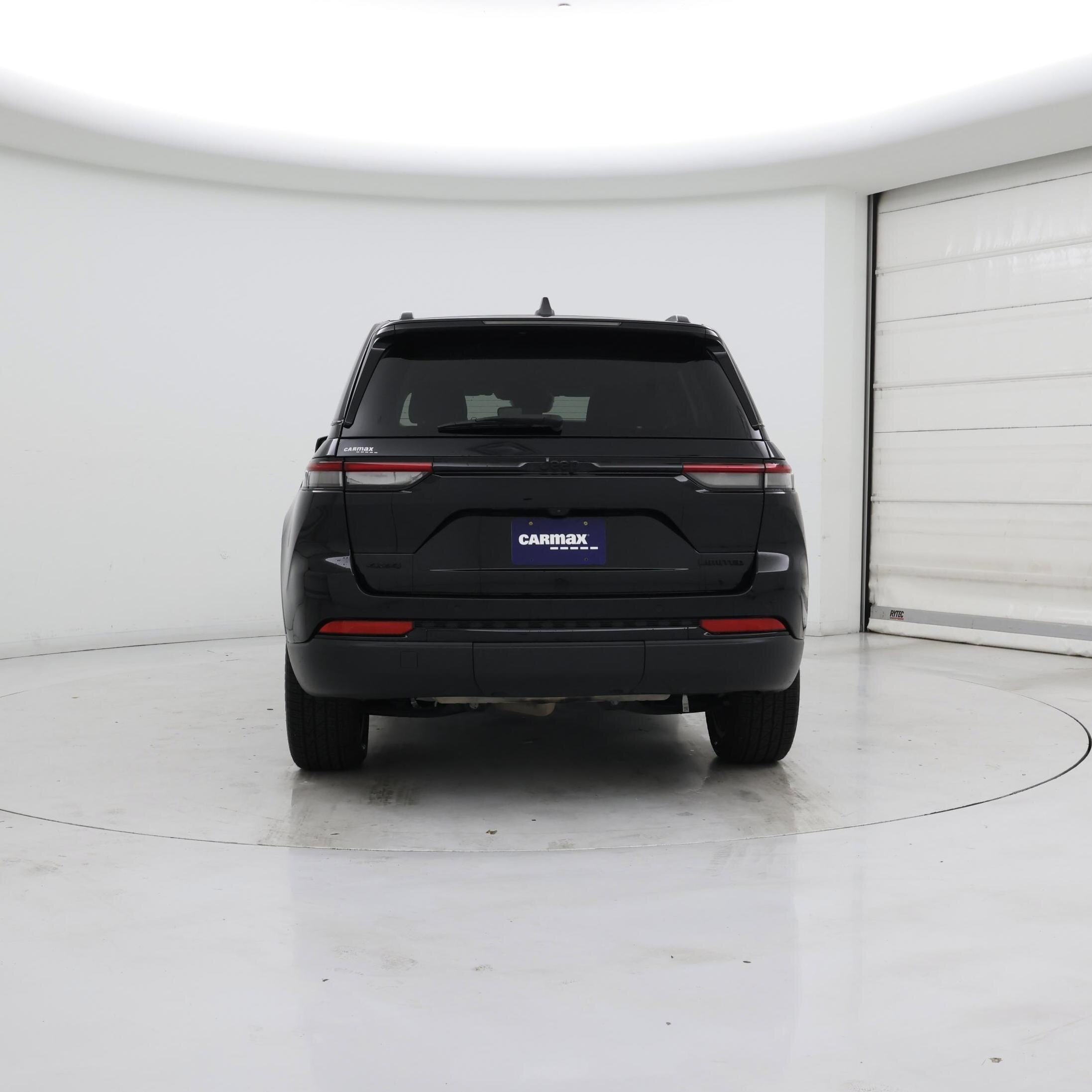 Thumbnail: 2023 Jeep Grand Cherokee - 6