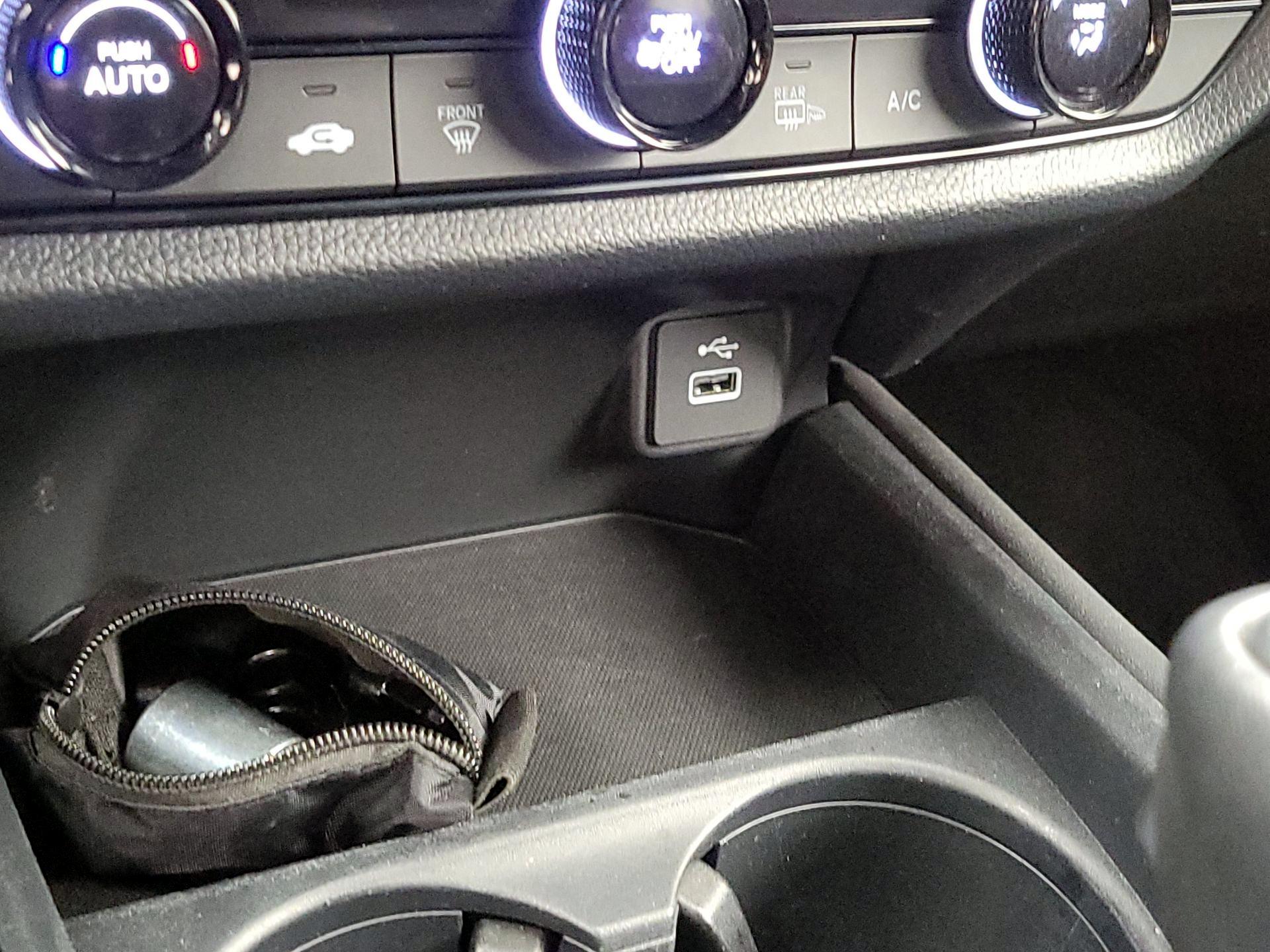 Thumbnail: 2023 Honda HR-V - 18