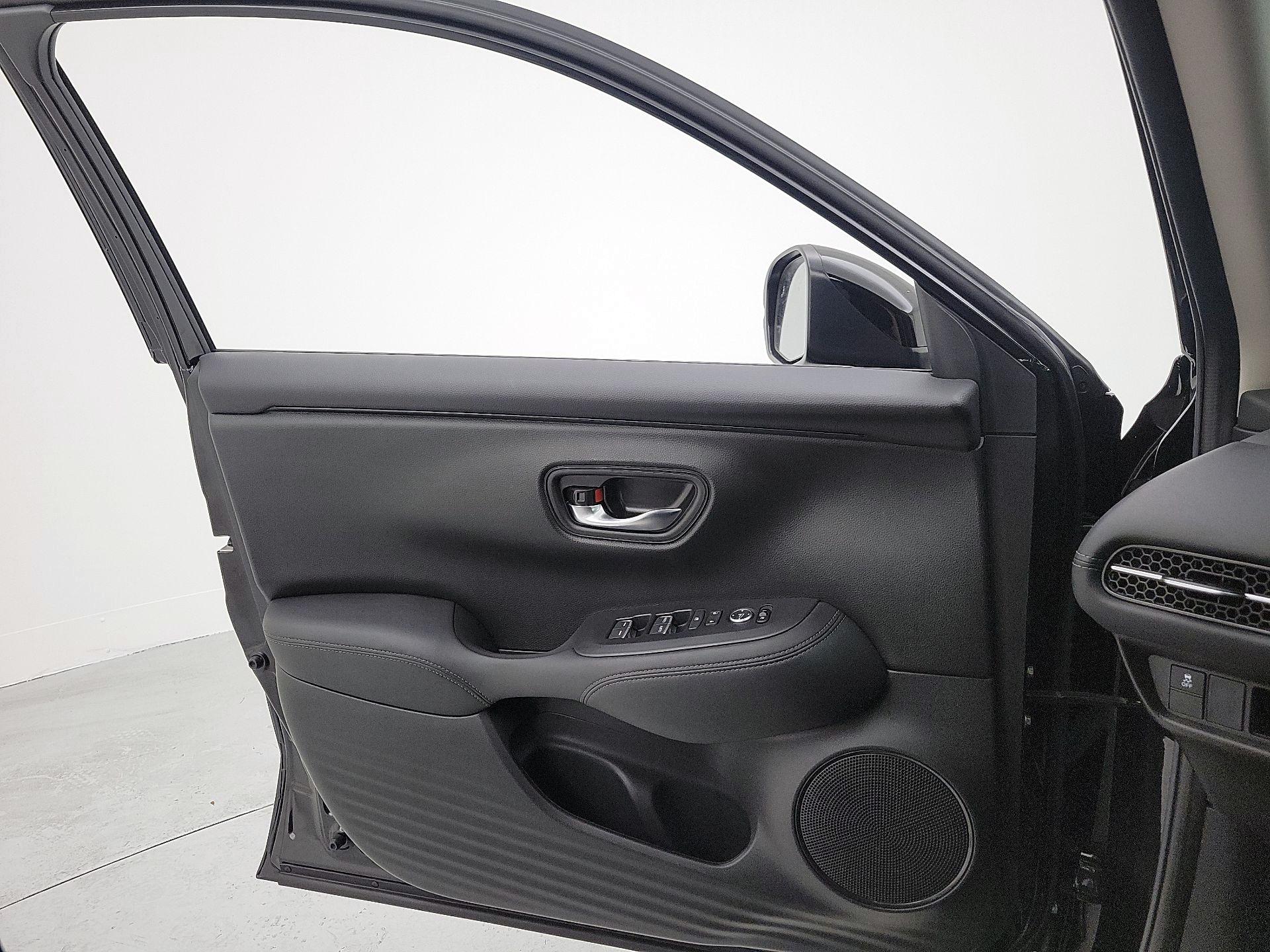 Thumbnail: 2025 Honda HR-V - 12