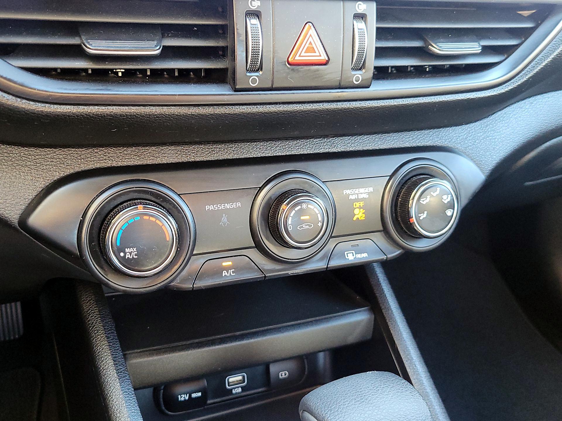 Thumbnail: 2024 Kia Forte - 14