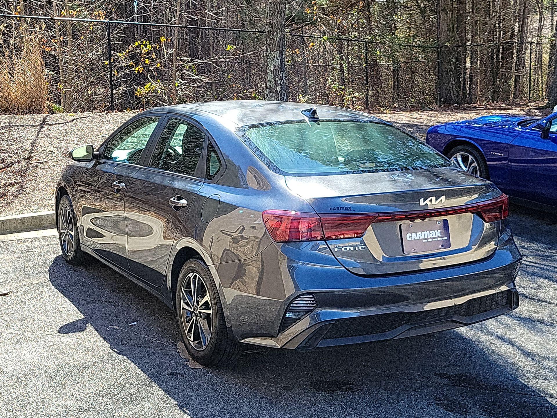 Thumbnail: 2024 Kia Forte - 7