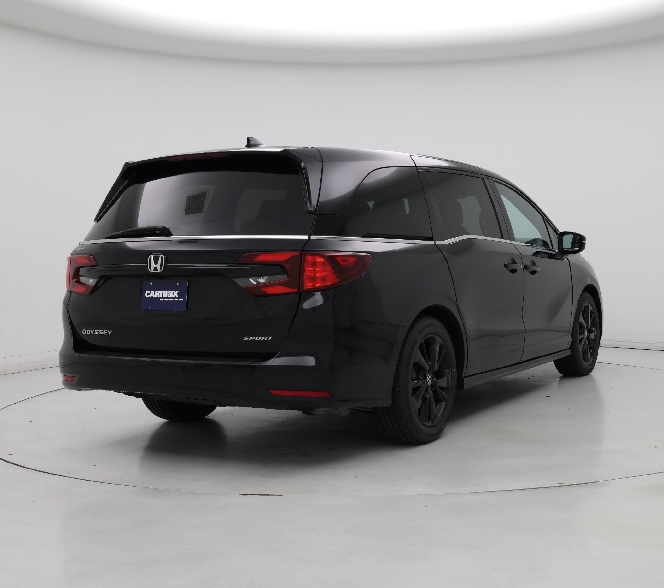 Thumbnail: 2023 Honda Odyssey - 8