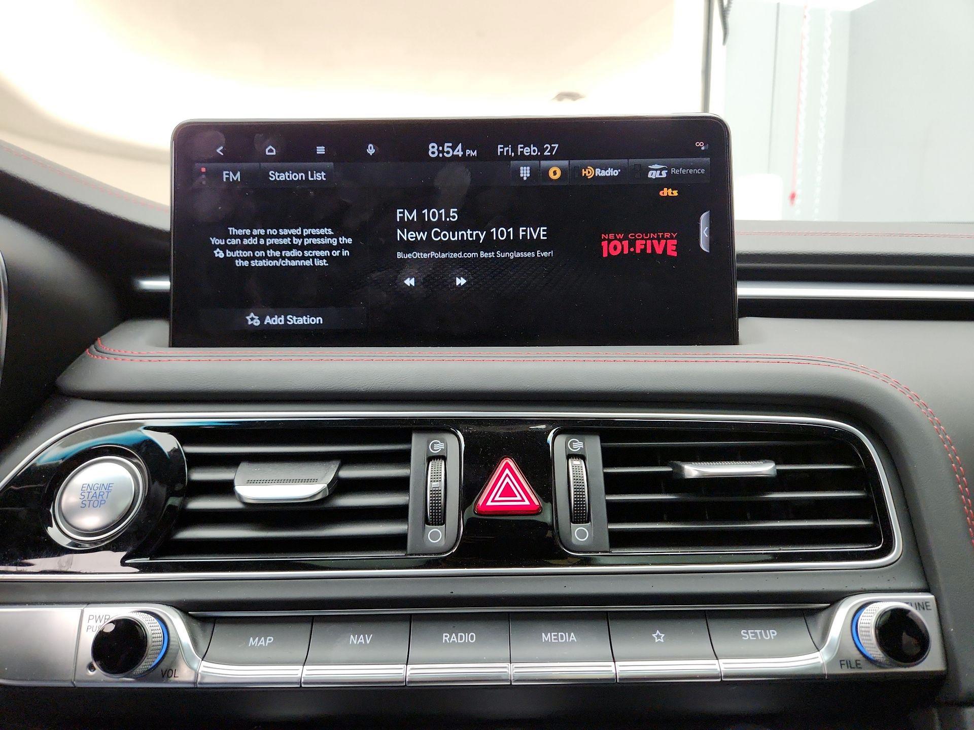 Thumbnail: 2023 Genesis G70 - 16