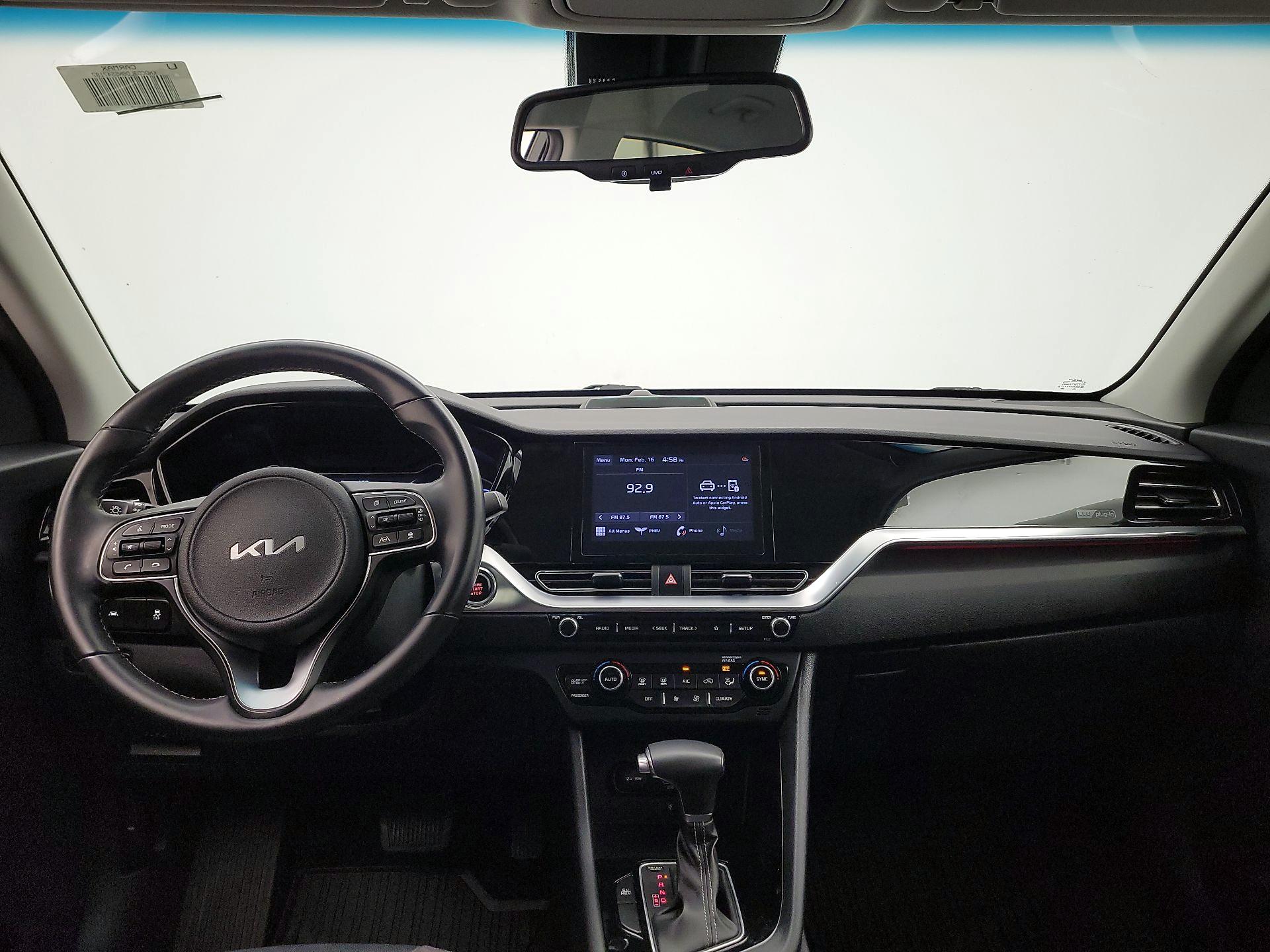 Thumbnail: 2022 Kia Niro - 9